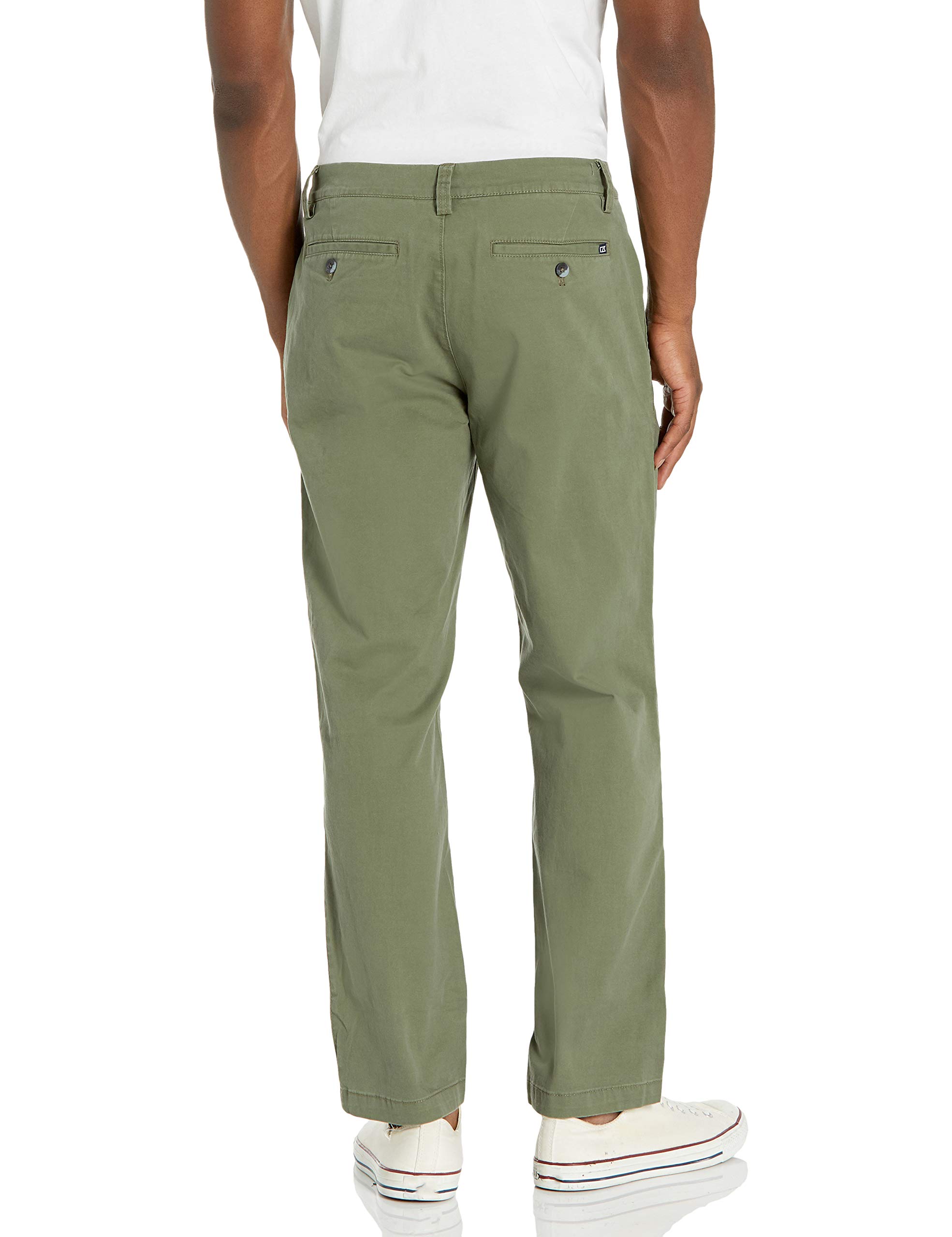 Cutter & Buck Men's Voyager Chino Pants - Classic Fit, Comfortable & Durable Travel & Office Casual Trousers for Business & Leisure Wear