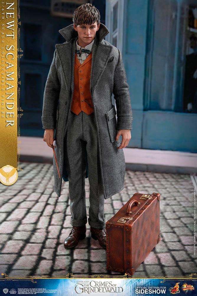 Hot Toys 1:6 Scale Newt Scamander Collectible Action Figure - Fantastic Beasts: The Crimes of Grindelwald Movie Character Model - Perfect for Display, Gift Giving, and Fantasy Collectors