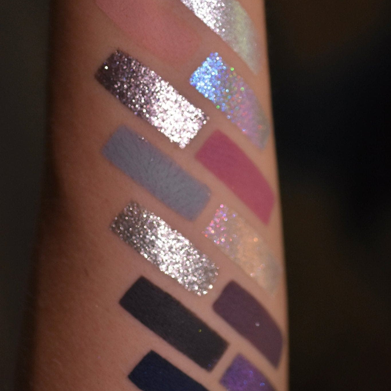 Snow Moon Eyeshadow Palette - 18 Highly Pigmented Matte & Shimmer Shades for Stunning Eye Looks | Perfect for Day to Night Makeup, Parties & Special Occasions