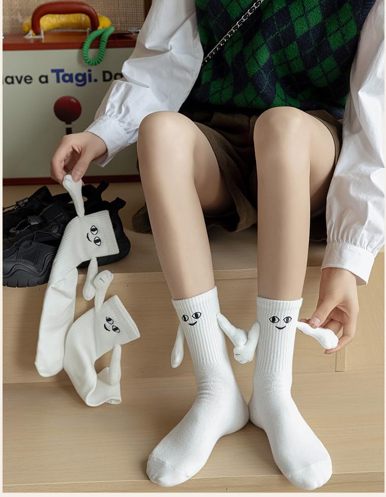 2 Pairs Magnetic Socks for Couples - Fun Hand Holding Socks with Strong Magnets - Perfect Christmas & Valentine's Day Gifts for Him and Her - Great for Date Nights, Couple Photos and Romantic Surprises