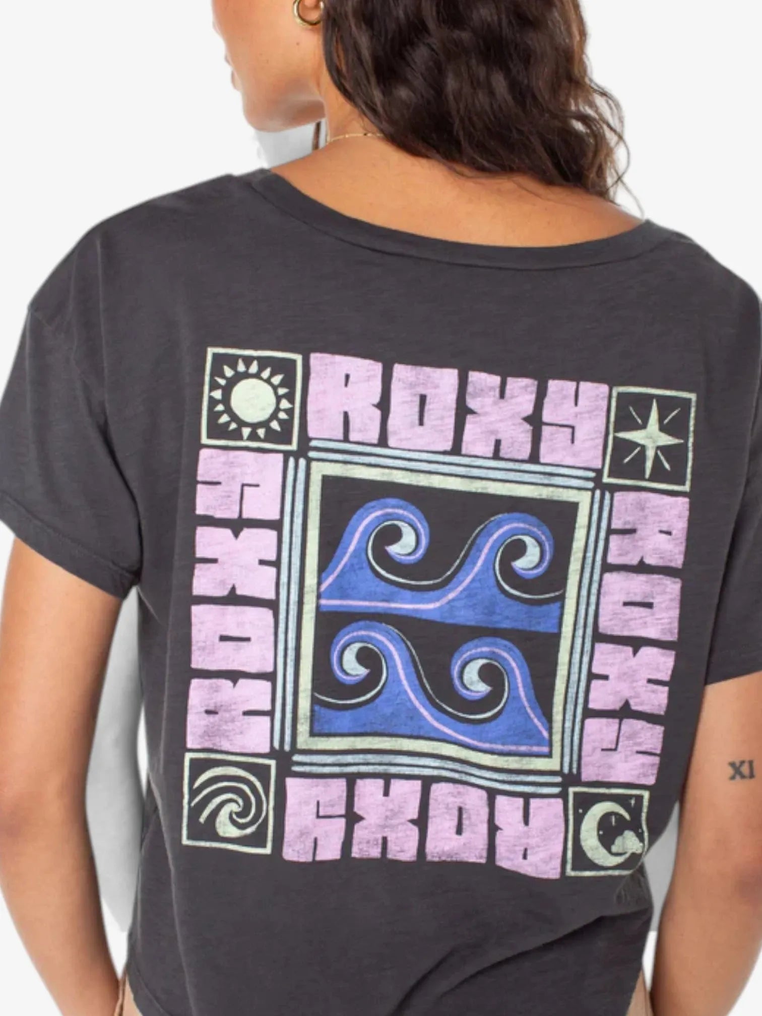 Roxy Wave Block Bwnt Gris T-Shirt for Women - Stylish & Comfortable Casual Wear for Beach, Surfing & Everyday Outfits