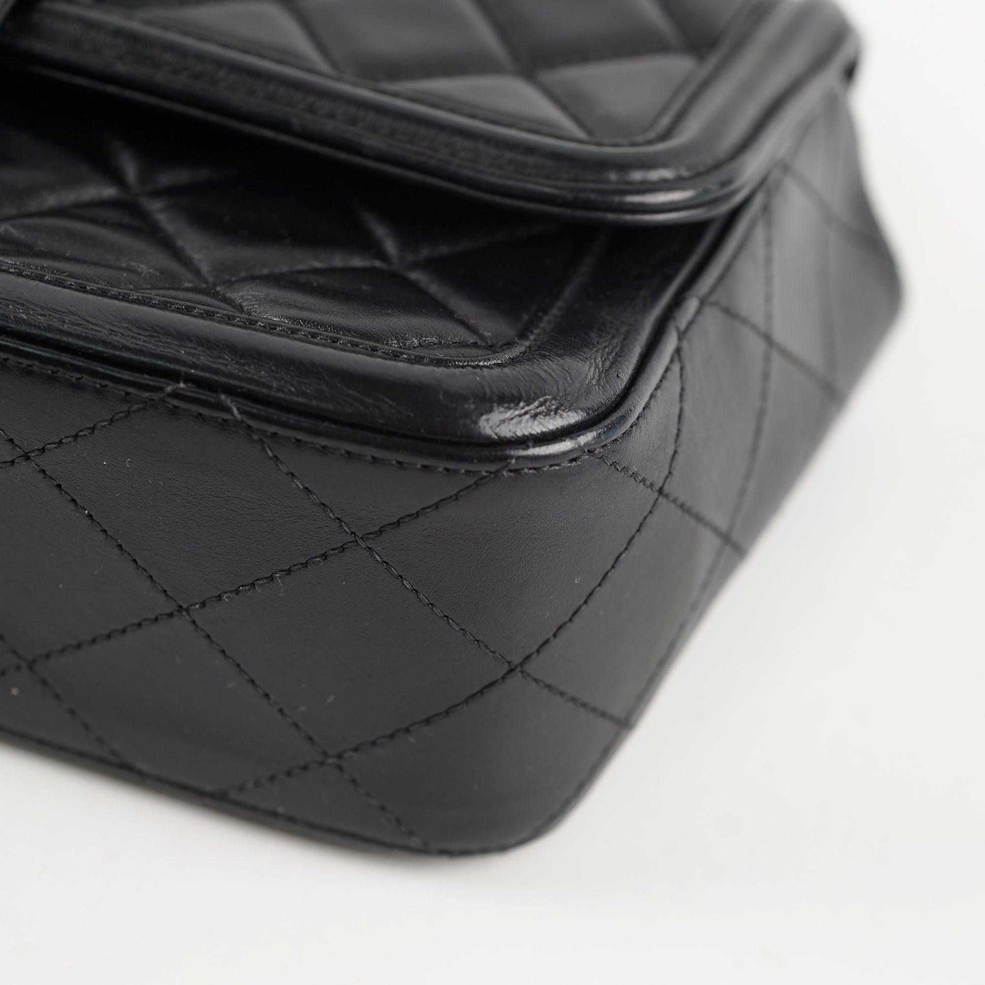 Chanel Medium Classic Flap Bag Black Leather - Elegant CC Logo Handbag for Women | Perfect for Work, Evening Events & Special Occasions