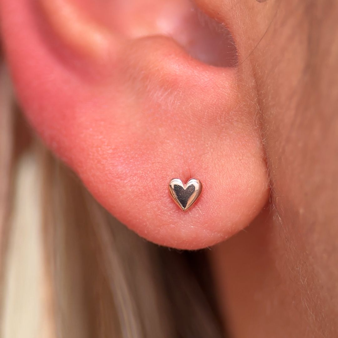 14K Rose Gold Minimalist Heart Stud Earrings - Dainty & Elegant Flat Back Earrings for Women - Perfect for Everyday Wear, Date Nights & Gifting