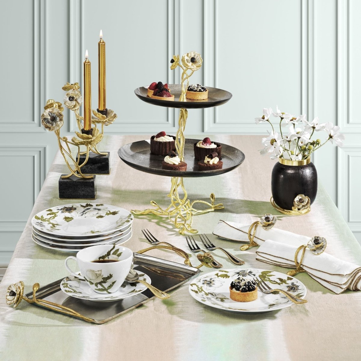 Premium Anemone Dinnerware Set - Elegant Floral Design Porcelain Plates, Bowls & Cups for Fine Dining, Wedding & Special Occasions
