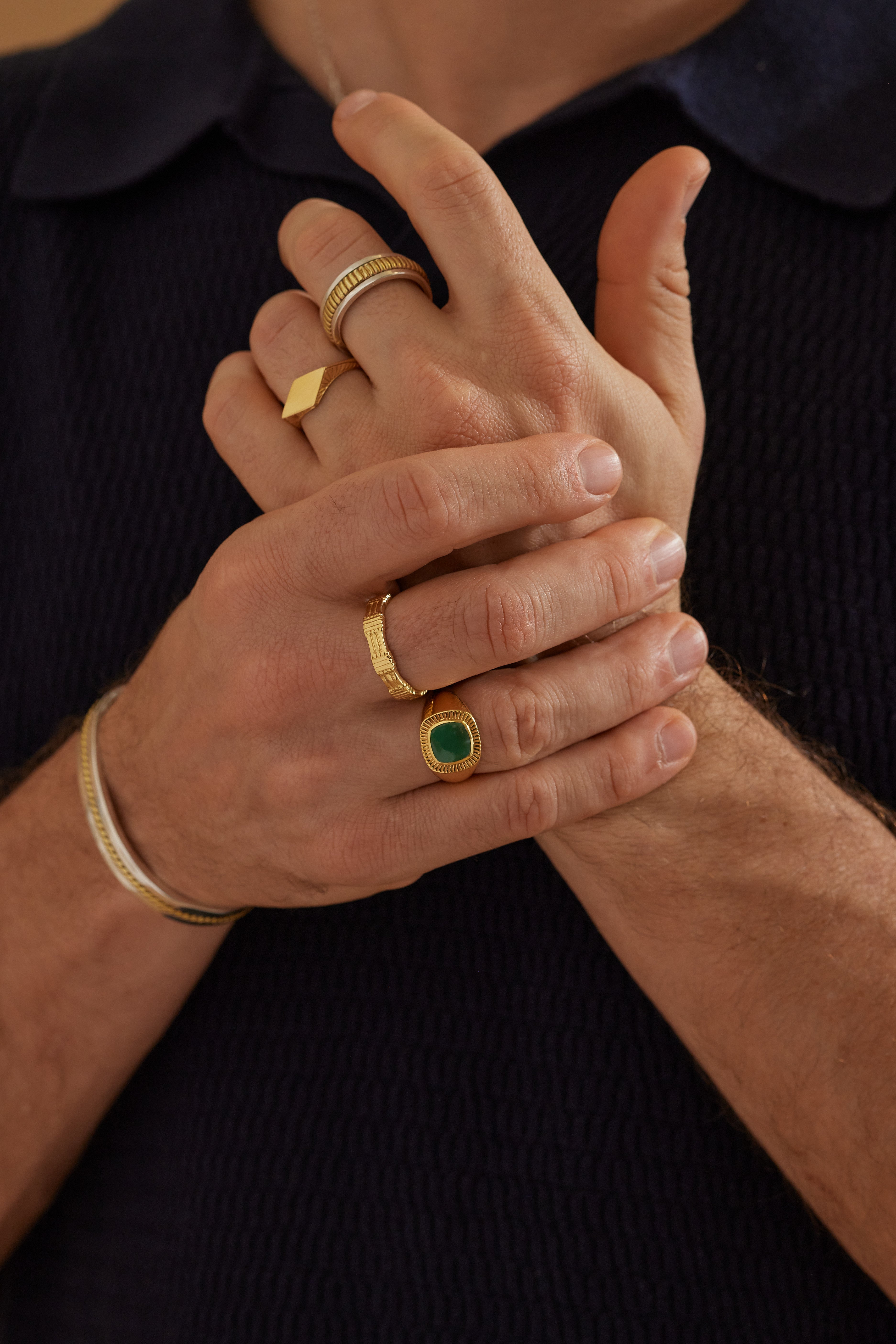 Elegant Vector Gold Ring for Women - 14K Solid Gold Minimalist Ring - Perfect for Everyday Wear, Gift Giving & Special Occasions