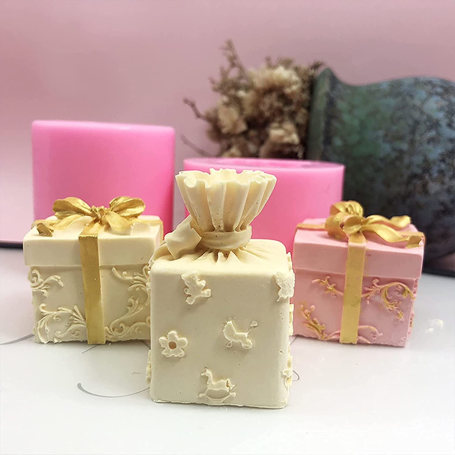 Christmas Silicone Mold Set - DIY Candle Making, Resin Pillar, Aromatherapy Wax, Soap & Clay Crafts Kit for Holiday Decorations, Gifts and Home Fragrance