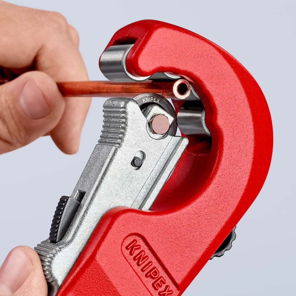 Knipex TubiX Pipe Cutter 180mm - Professional Copper Pipe Cutting Tool for Plumbing, HVAC & DIY Projects