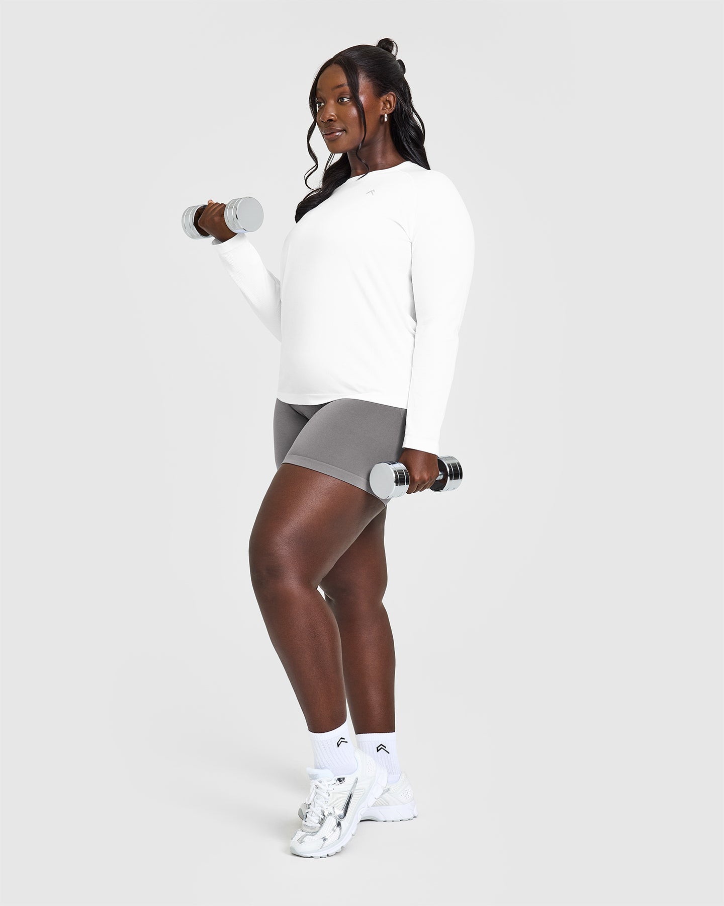 Seamless Loose Long Sleeve Women's Top - Comfortable Stretchy Casual Shirt for Everyday Wear | White | Perfect for Layering, Office, and Weekend Outfits