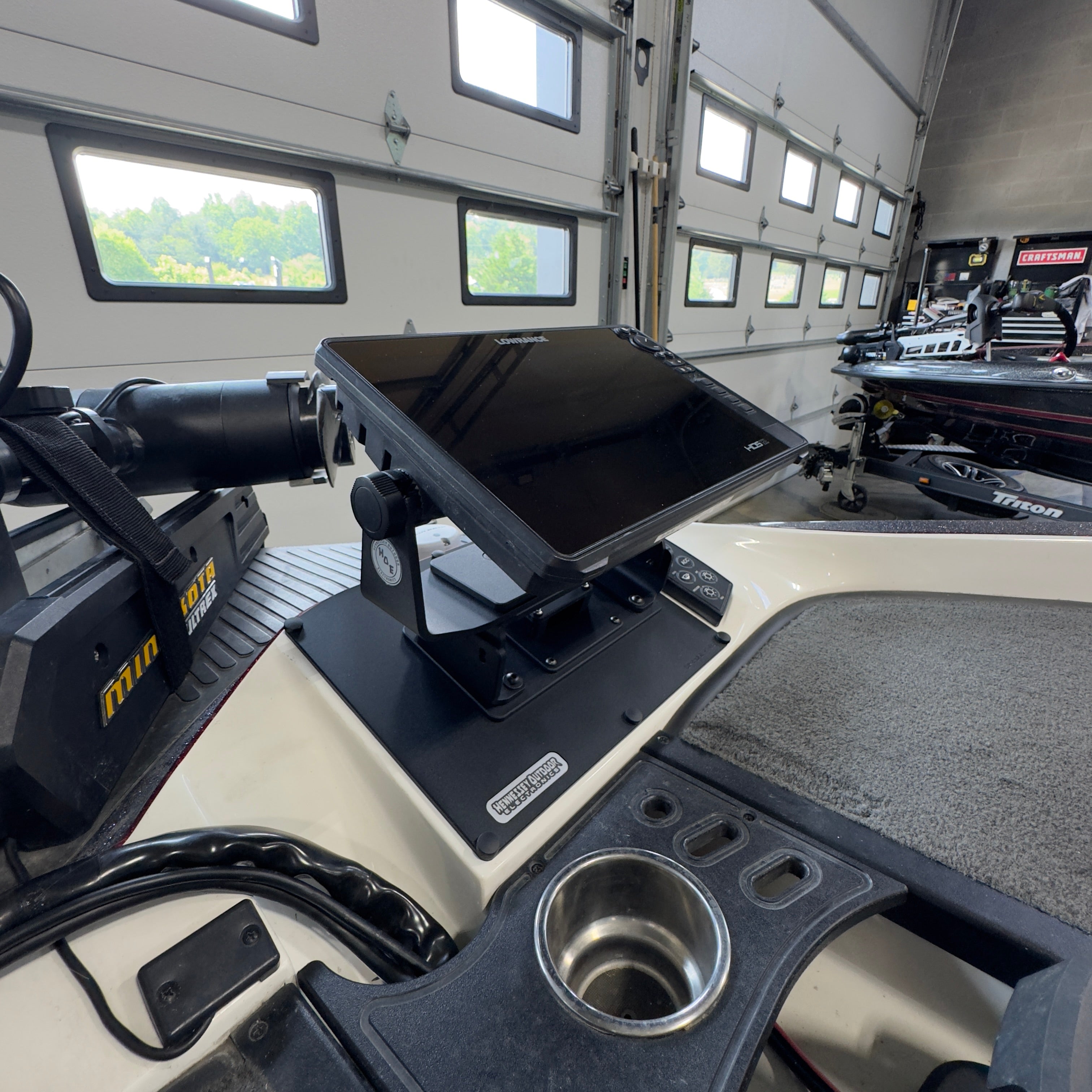 H.O.E. Single Bow Mount System for Ranger C Series Boats (2013-2021) - Perfect for Fishing and Water Sports Accessories