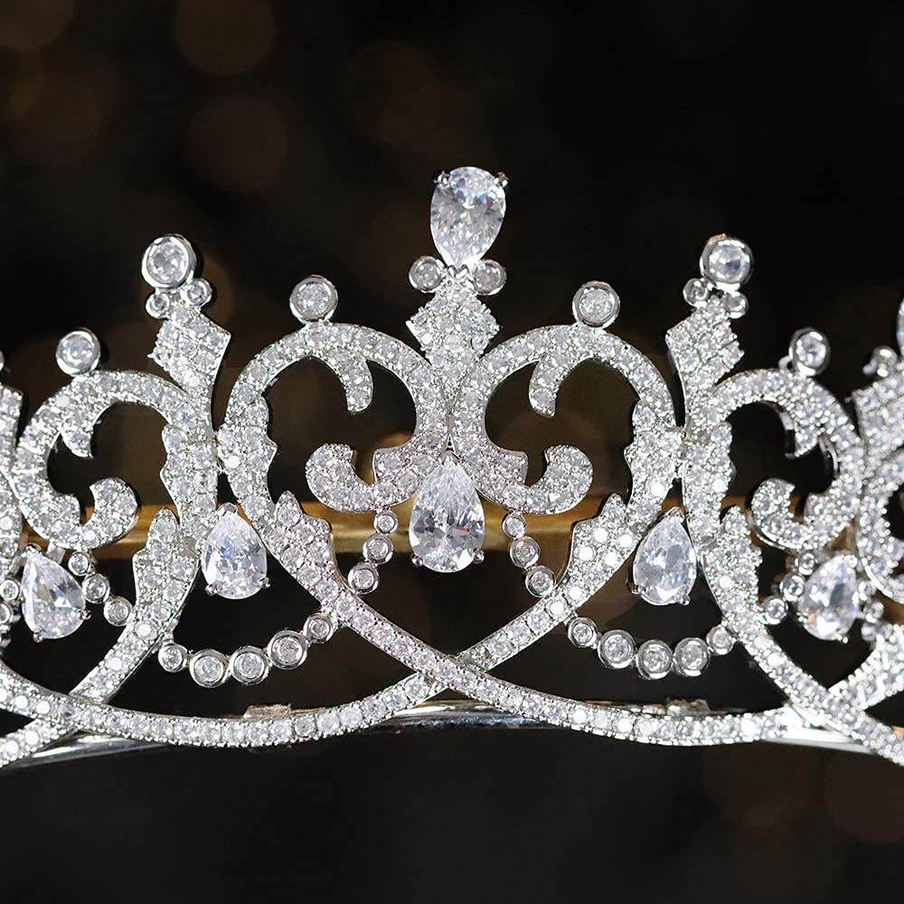 Women's Cubic Zirconia CZ Wedding Tiara Crown - Elegant Silver Bridal Headpiece for Sweet 16, Prom, Birthday, Pageant & Hair Accessories | Perfect for Bridal Showers, Quinceañeras & Special Occasions