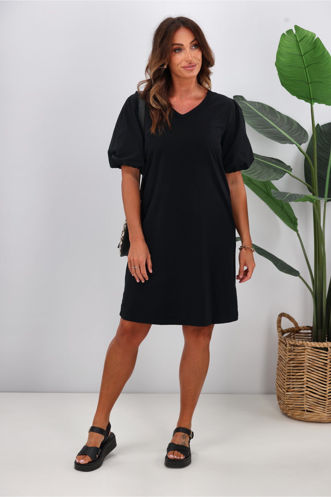 Elm Joy Women's Black Dress - Elegant & Comfortable for Casual Wear, Office, Parties & Special Occasions