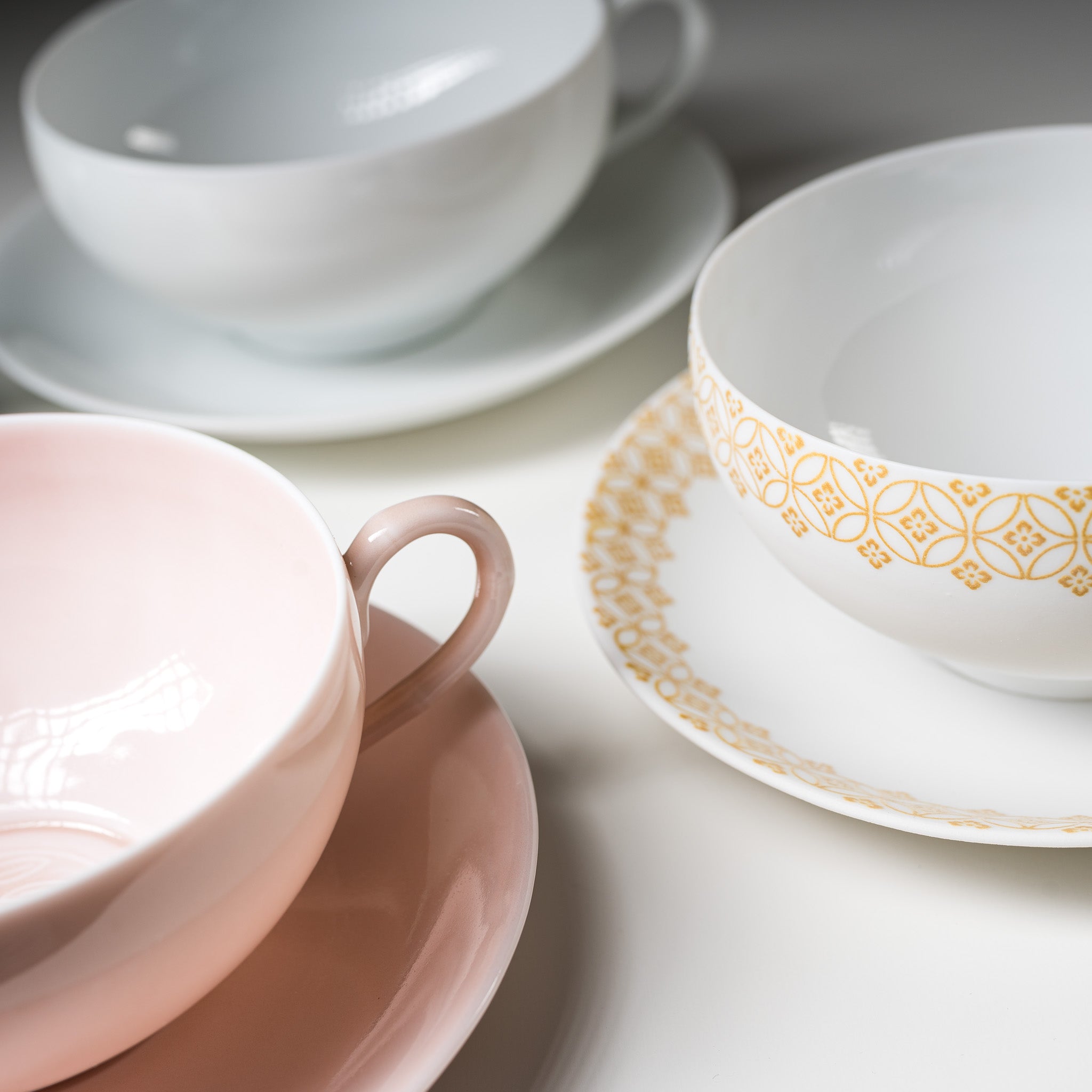 Nishikawa Japan Handmade Ceramic Cup and Saucer Set - Elegant Salmon Pink | Japanese Tea Set for Afternoon Tea, Coffee Break & Gift Giving
