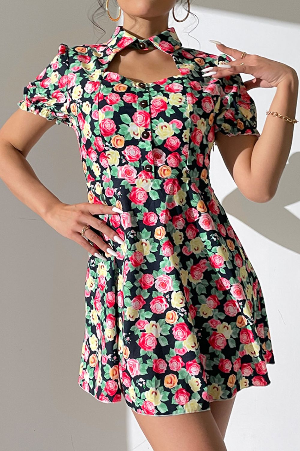 Floral Buttoned Mini Summer Dress for Women - Casual Sundress with Short Sleeves, Perfect for Beach Vacation, Date Night & Summer Outings