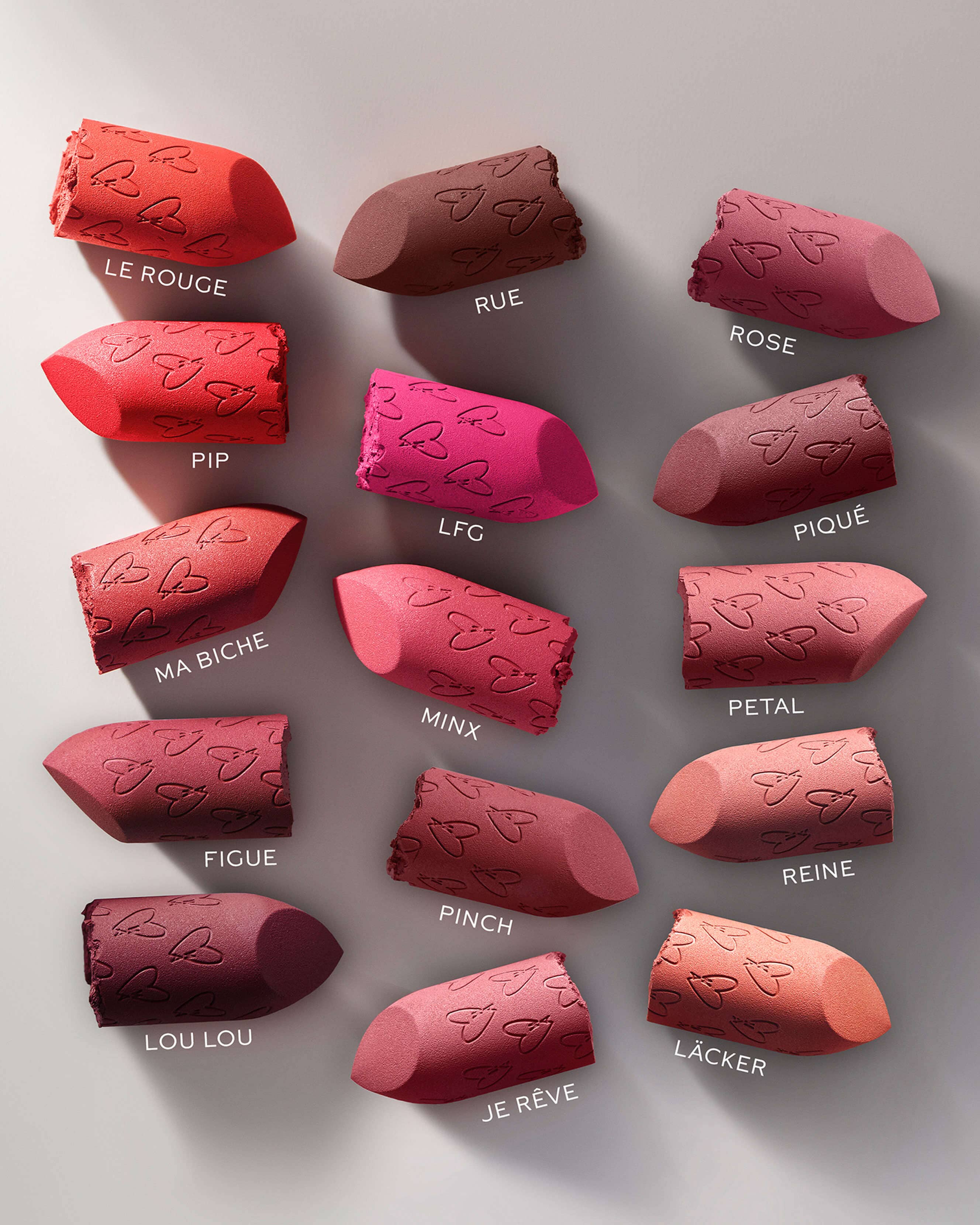 Velvet Matte Lipstick - Long Lasting, Hydrating & Highly Pigmented - Perfect for Everyday Wear & Special Occasions