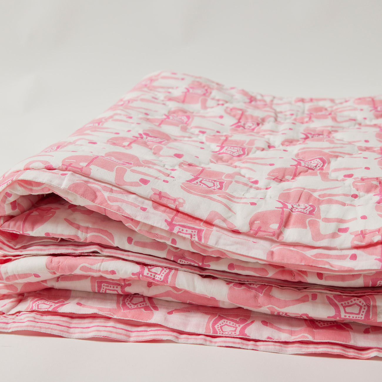 Quilt Gee Gee - Soft & Cozy Bed Quilt Set for All Seasons | Perfect for Home Decor, Guest Rooms & Cozy Nights