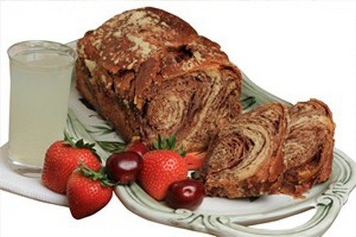 Organic Cinnamon Mini Babka - Pack of 3 | Sweet Breakfast Pastry | Perfect for Brunch, Tea Time & Holiday Gifting