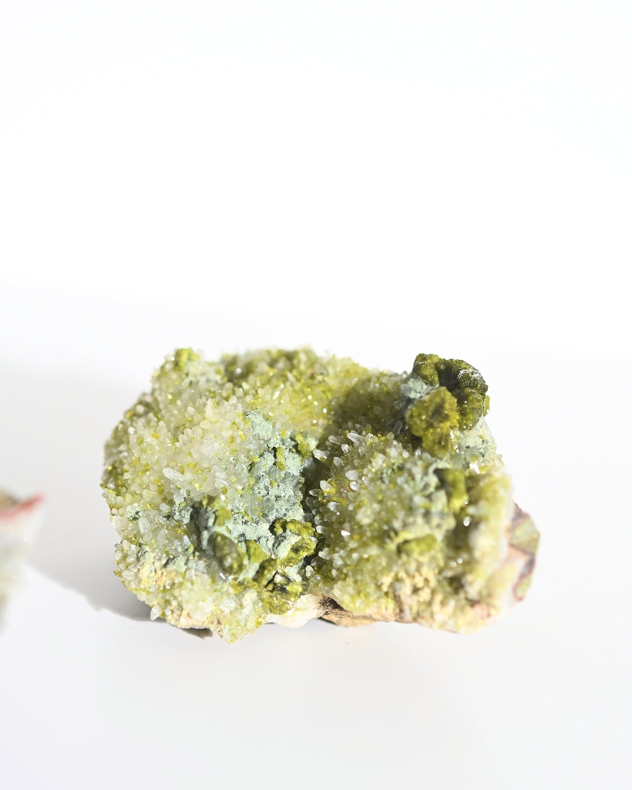 Natural Moroccan Epidote Crystal Specimen - Raw Green Epidote Stone for Mineral Collectors, Healing Crystals & Home Decor