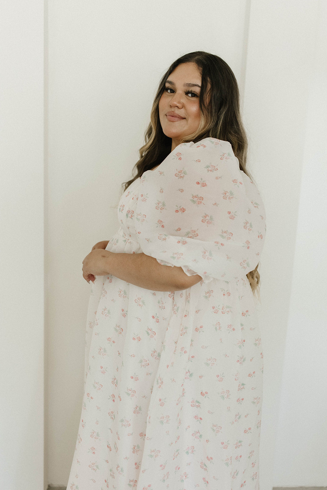New Mona Maxi Dress with Smocking in Blush Floral - Bump Friendly & Inclusive Sizing (S-3XL) | Perfect for Maternity, Weddings & Summer Vacations