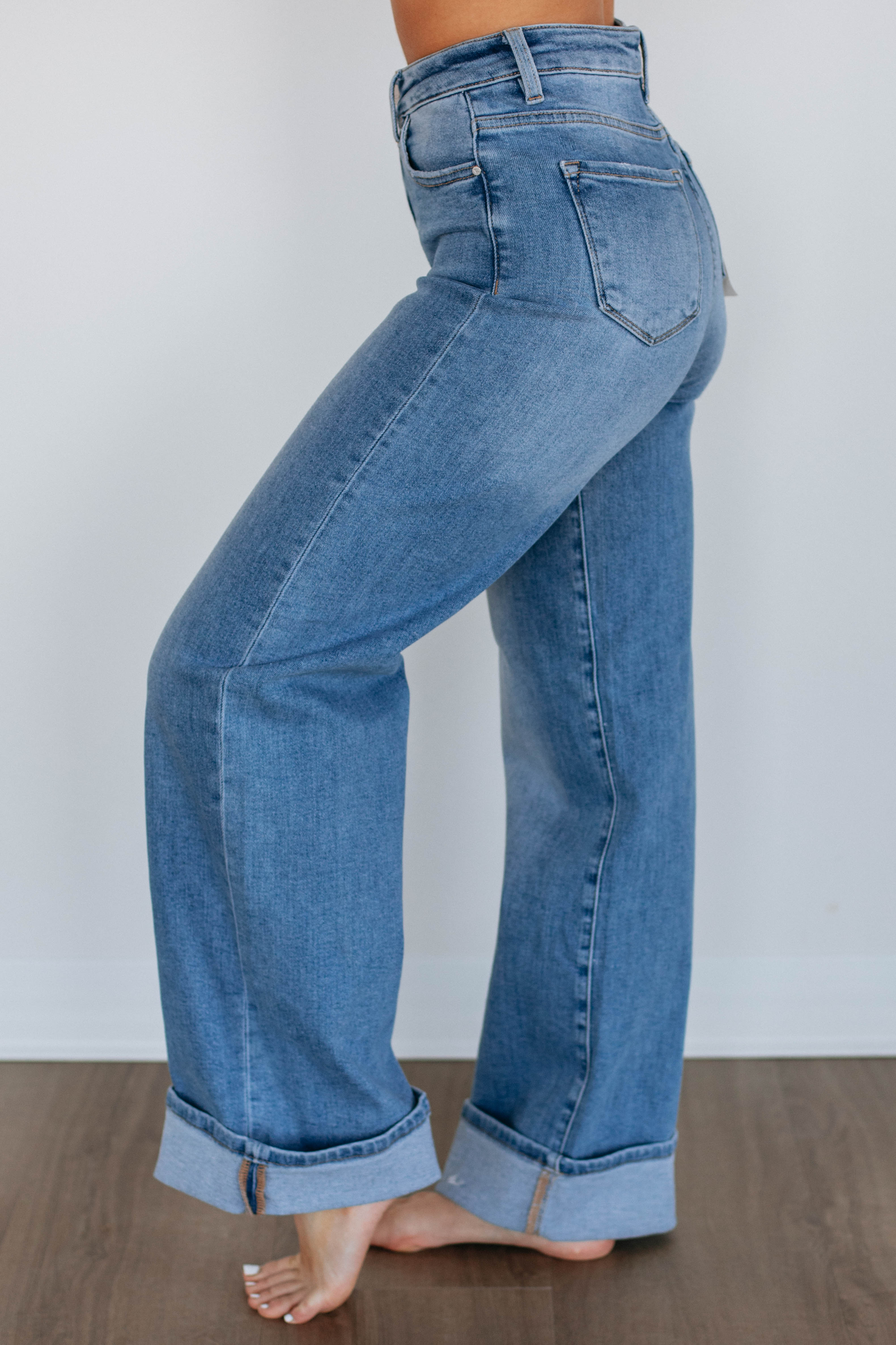 Cece Risen Jeans - Medium Wash Distressed Denim Pants for Women | Comfortable & Stylish for Casual Outings, Date Nights & Weekend Wear