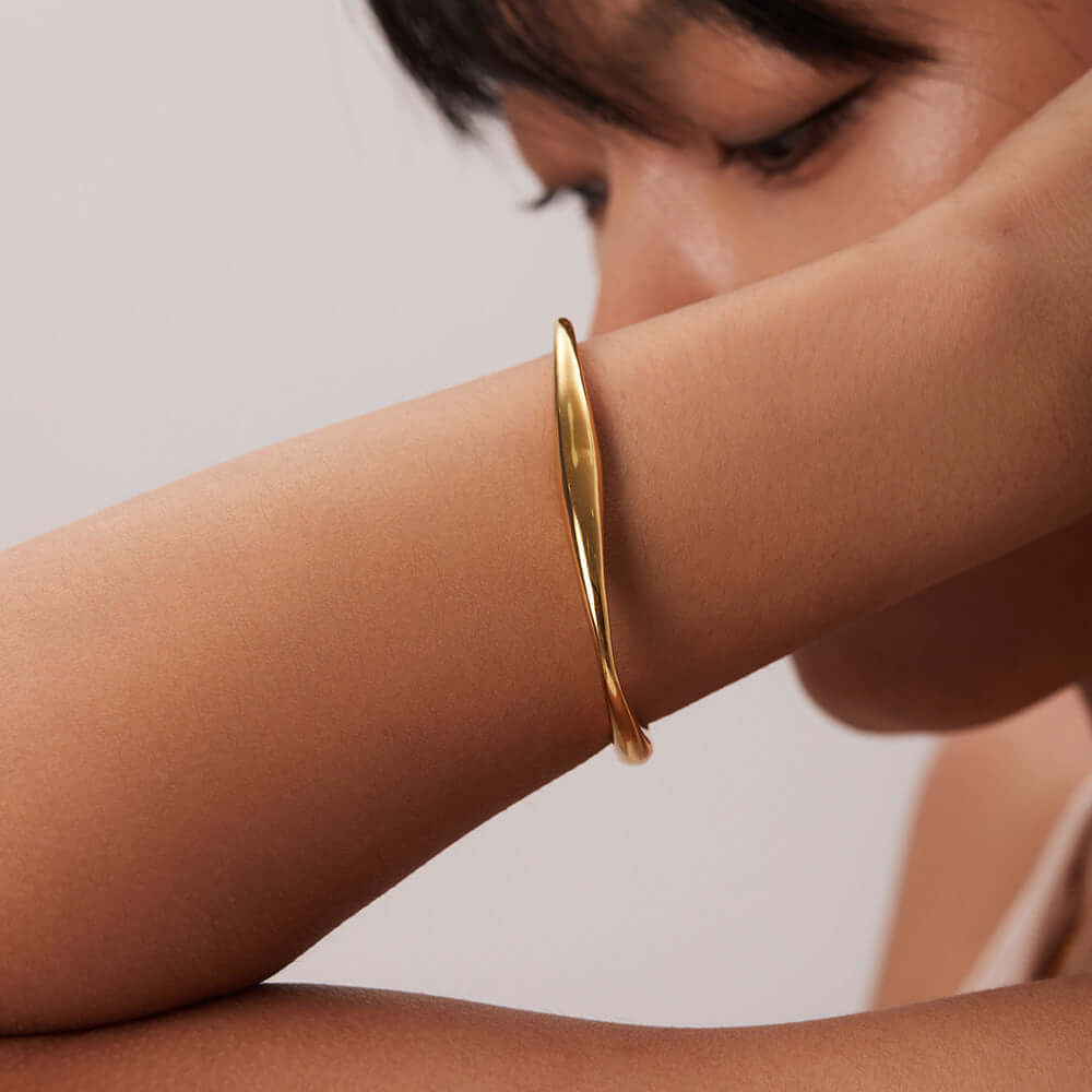 18K Gold Plated Minimalist Cuff Bangle Bracelet for Women - Elegant Stackable Jewelry Gift for Birthday, Anniversary & Special Occasions | JDB289