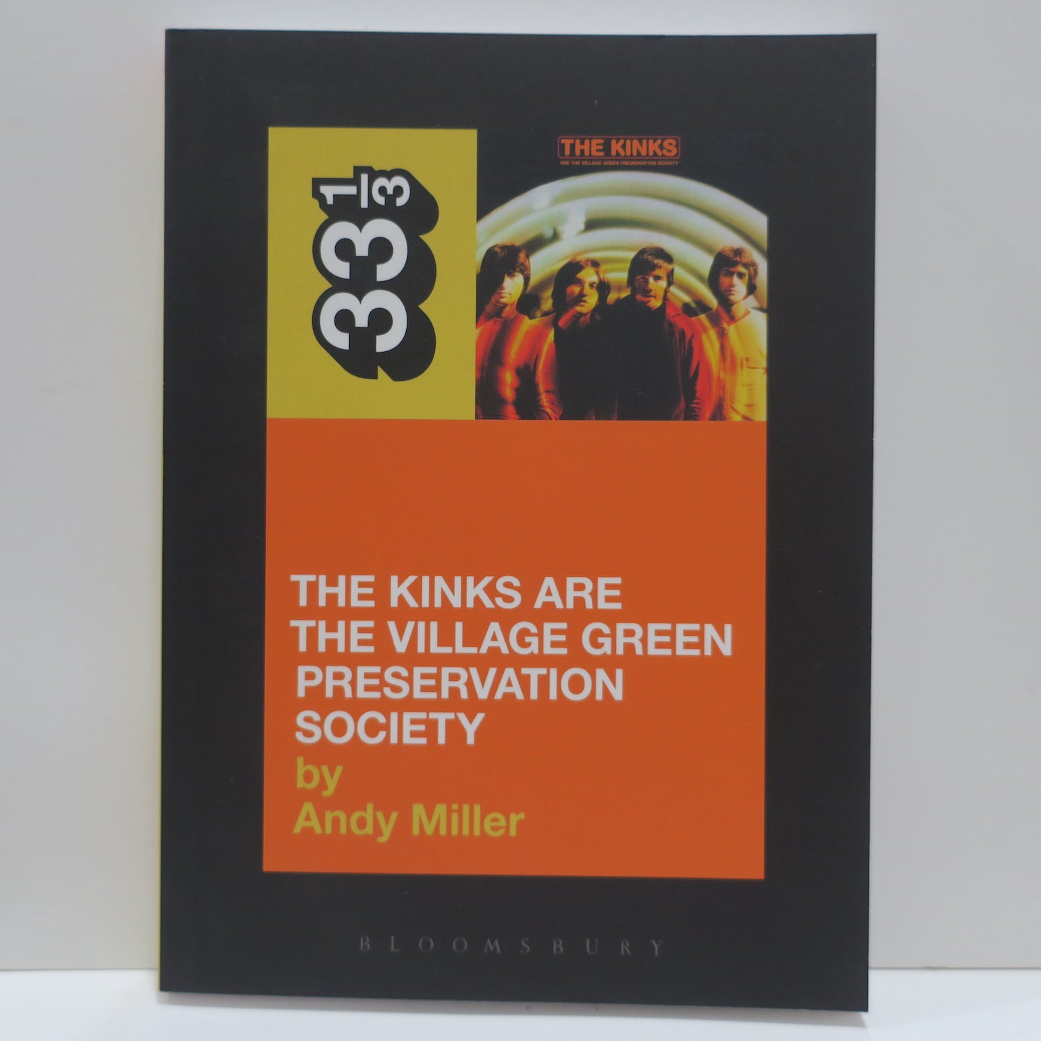 The Kinks 'The Village Green Preservation Society' 33⅓ Book #4 - Music History & British Rock Analysis - Perfect for Music Lovers & Vinyl Collectors