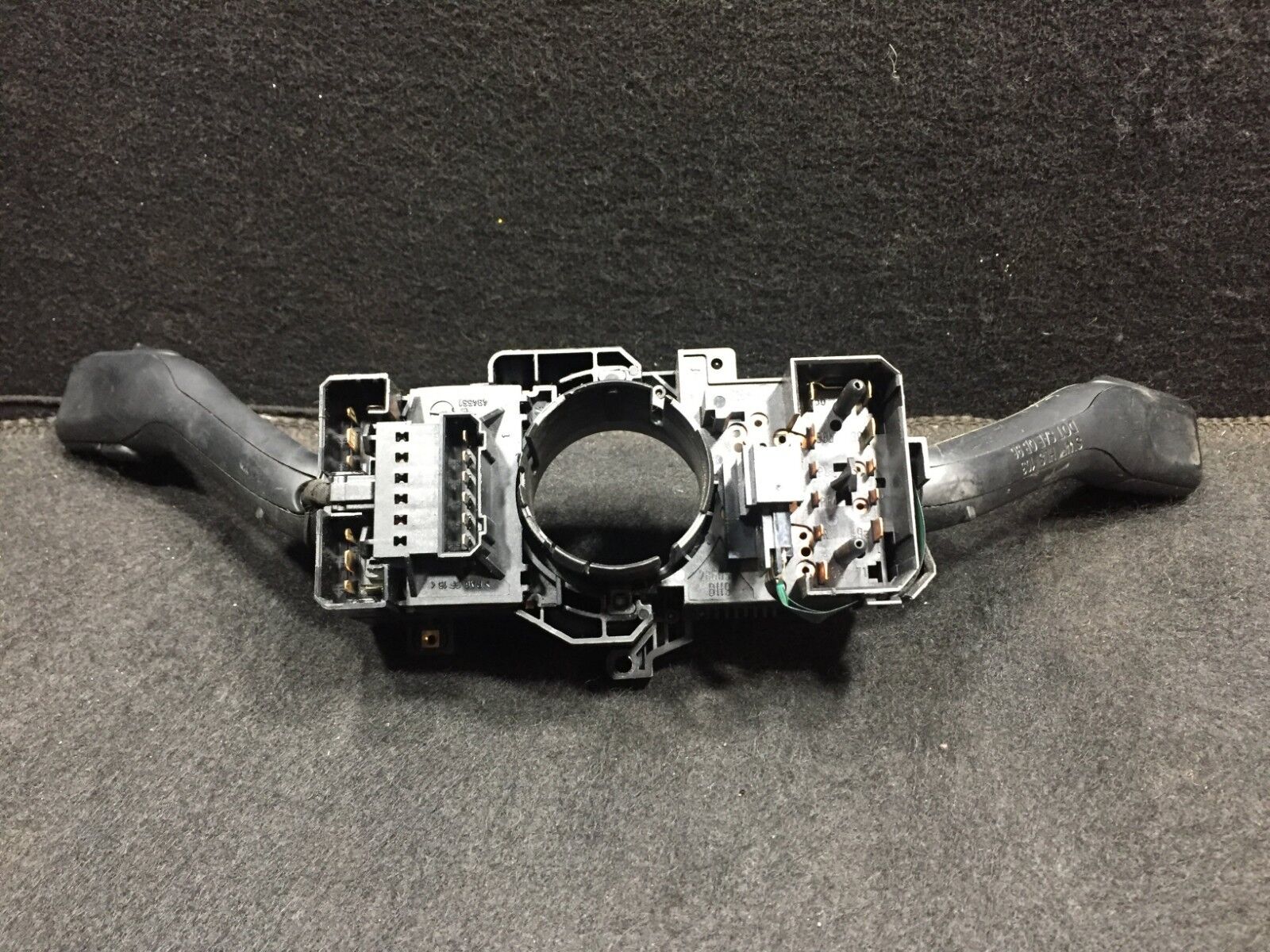 2002-2005 Volkswagen Passat OEM Steering Column Combo Switch D23 - Perfect for Replacement & DIY Car Repairs