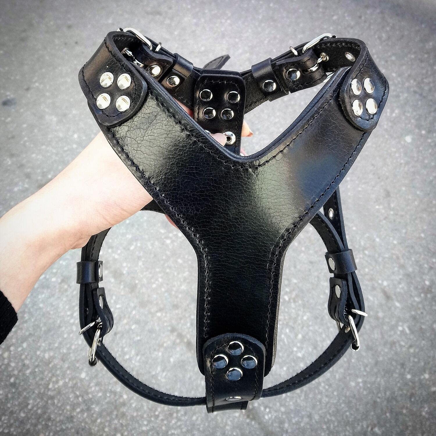 Bestia 'Style' Black 100% Genuine Leather Handmade Dog Harness - Perfect for Walking, Training & Outdoor Adventures
