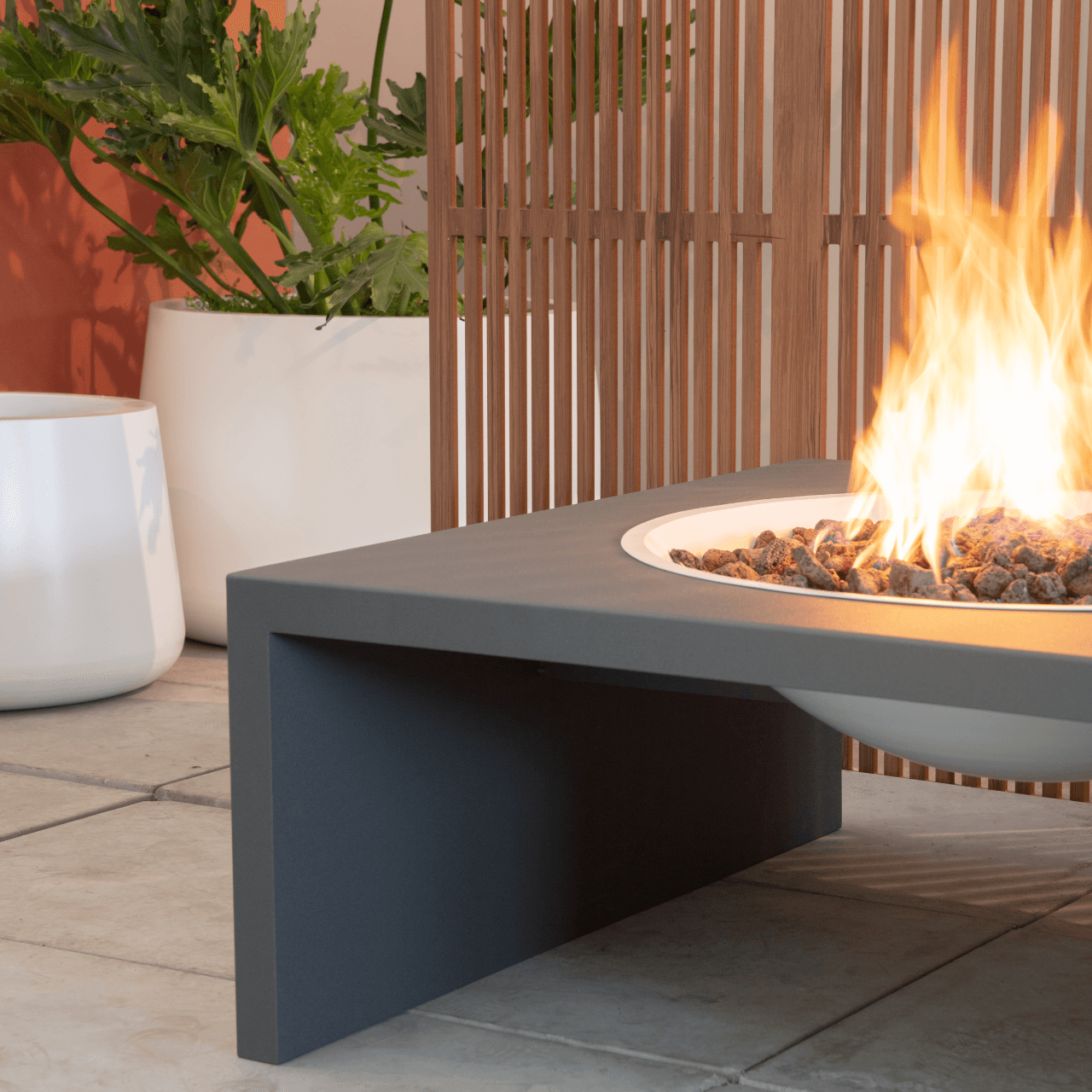 Outdoor Fire Pit Bowl - 22 Inch Steel Fireplace for Backyard, Patio, and Camping - Perfect for Bonfires, S'mores, and Cozy Evenings