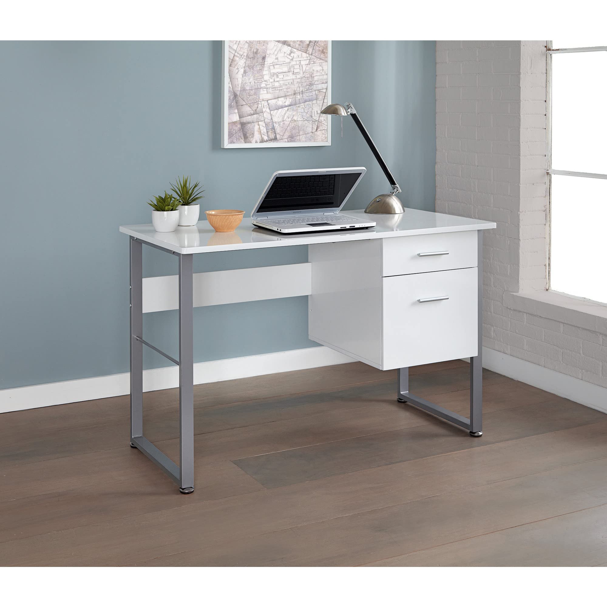 Realspace® Halton 48-Inch Wide White Computer Desk for Home Office, Gaming & Study - Modern Workstation with Durable Surface & Spacious Design