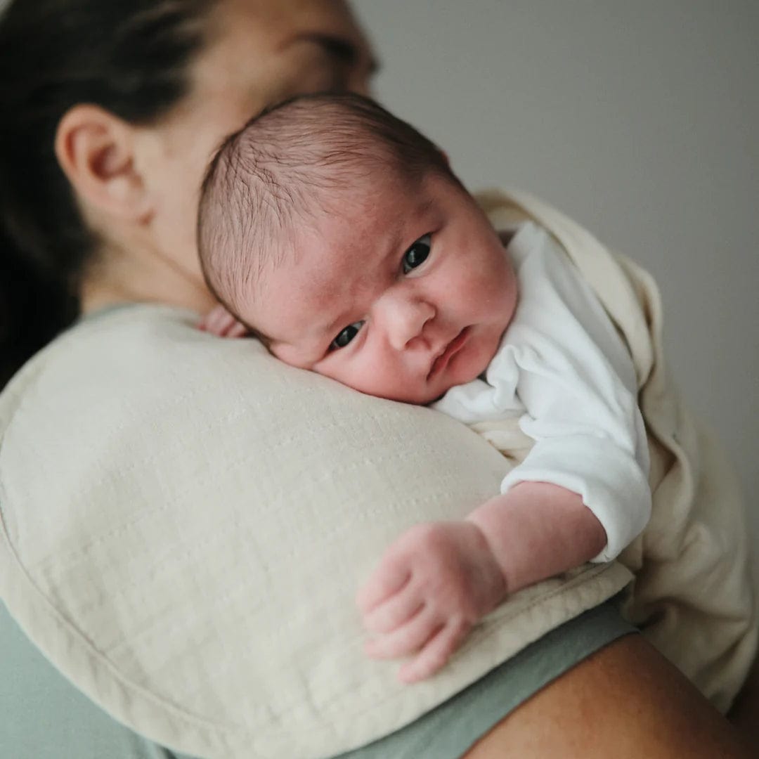 Mushie Organic Cotton Muslin Burp Cloths - Soft Baby Bibs for Newborns & Infants (2-Pack) - Perfect for Feeding, Spit-Up & Gentle Wiping