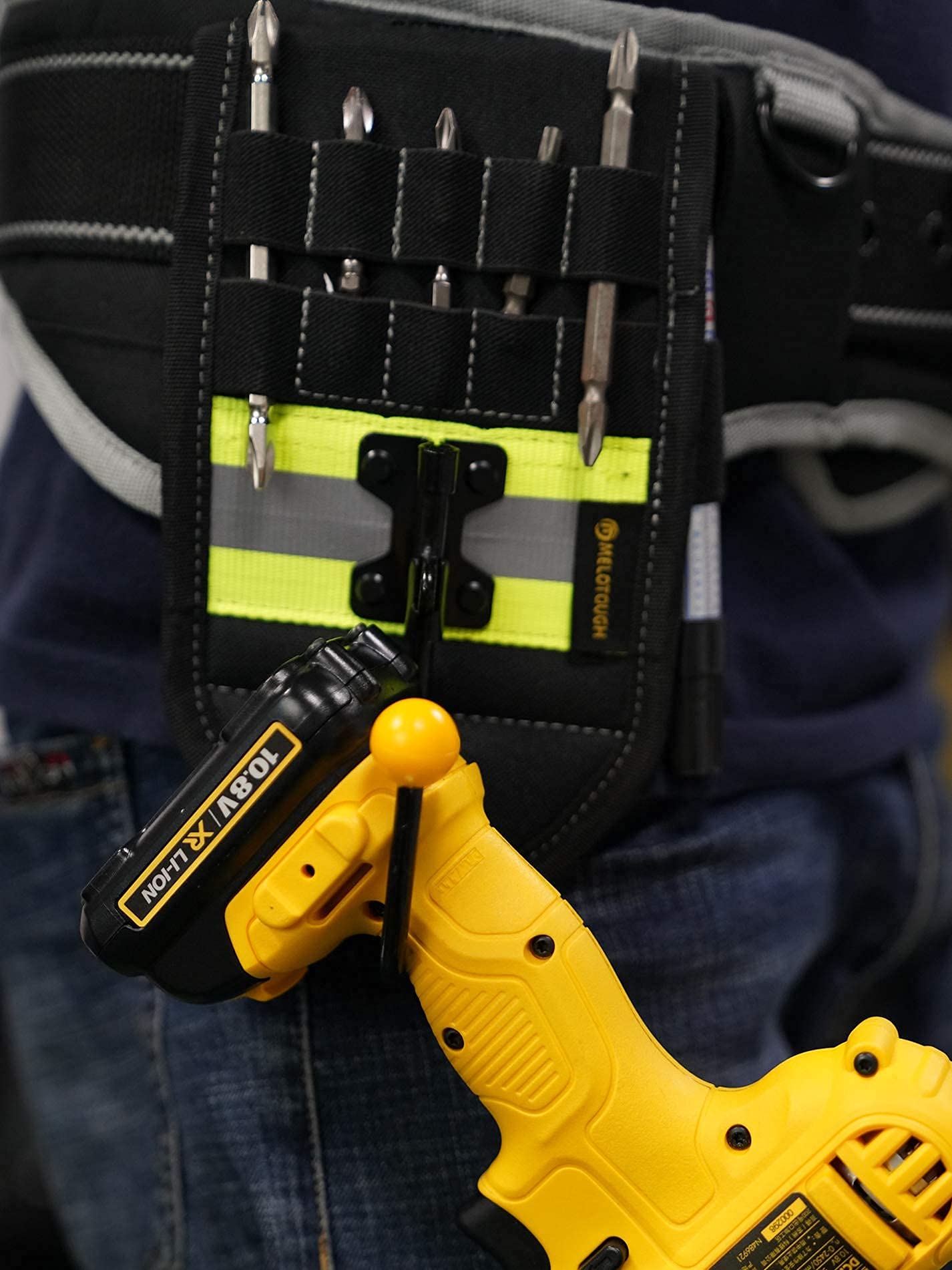 **MELOTOUGH Heavy Duty Padded Tool Belt for Men with D-Ring & Cordless Drill Holder – Adjustable Power Tool Belt with Drill Bit Storage – Perfect for Construction, Carpentry, and DIY Projects**