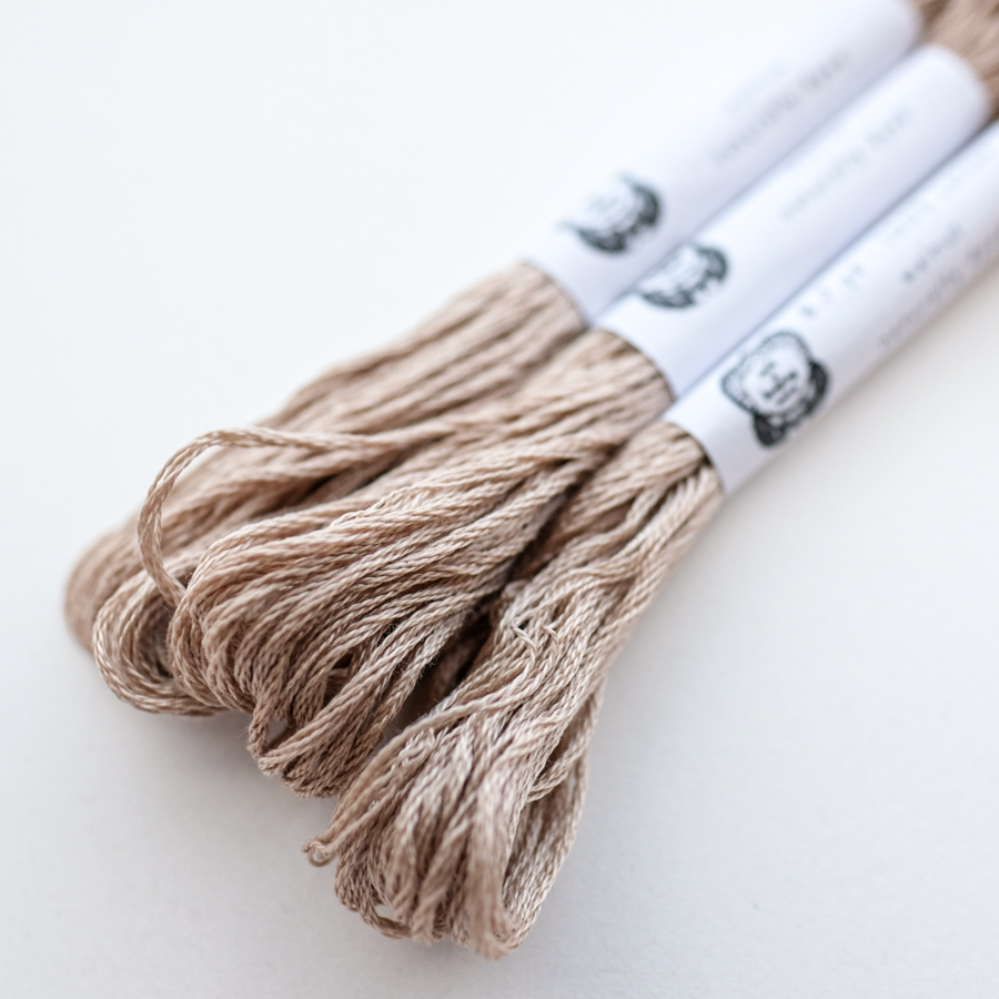 AVFKW Naturally Dyed Embroidery Floss - Premium Handmade Thread for Cross Stitch, Needlework & DIY Crafts - Perfect for Scrapbooking, Sewing Projects & Home Decor