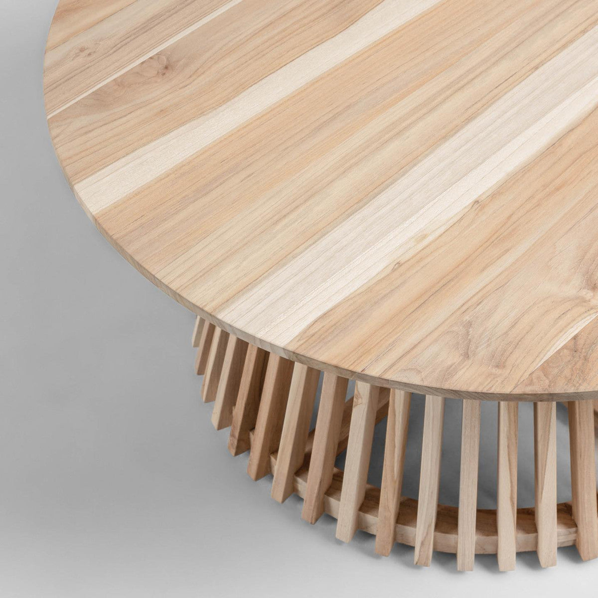 Modern Jeanette Coffee Table - Stylish & Durable Living Room Centerpiece for Home Decor, Perfect for Small Spaces & Apartments