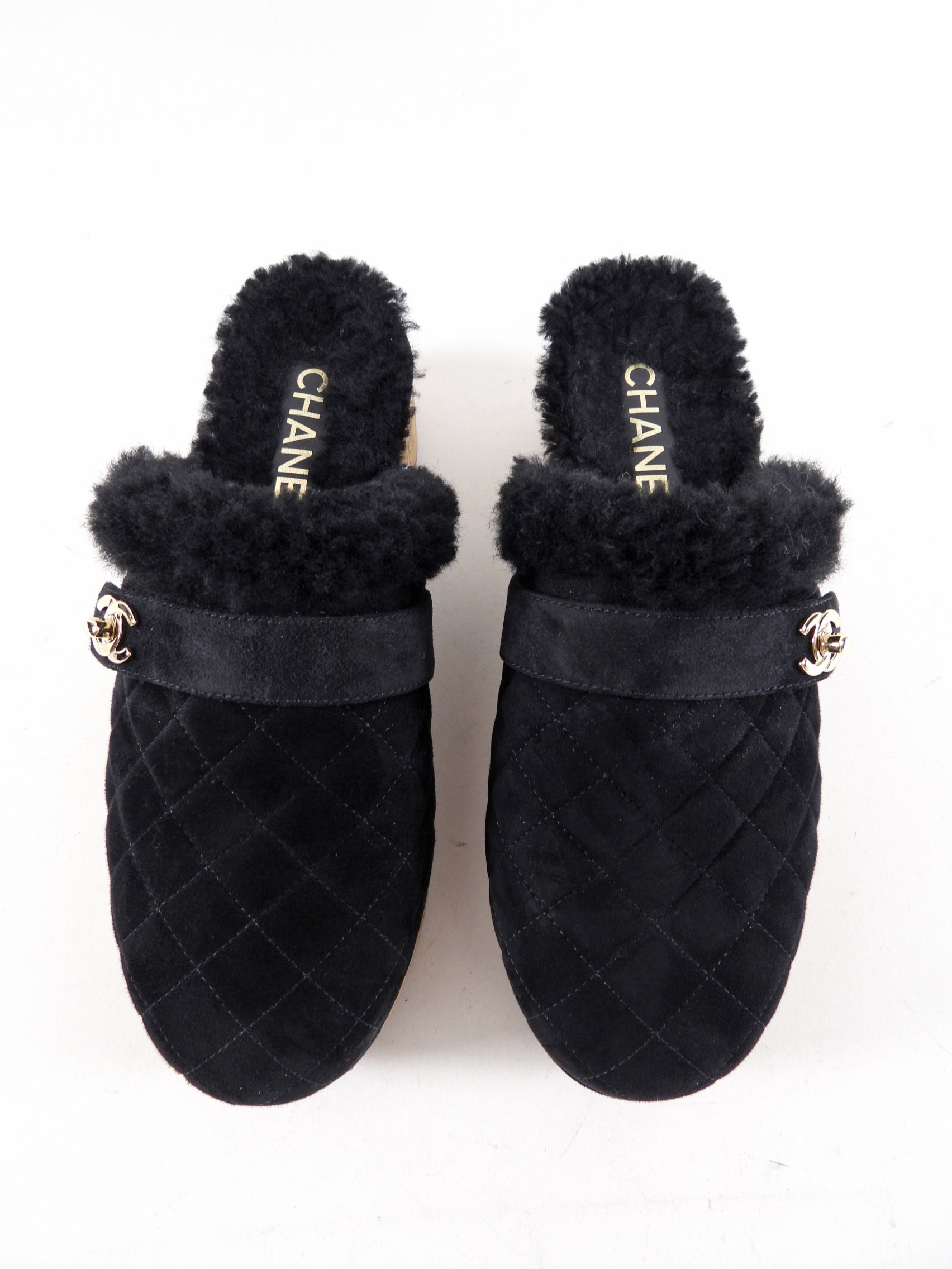 Chanel 21A Black Shearling CC Turn Clasp Quilted Cork Mules Size 37 - Luxury Designer Slides for Women | Perfect for Casual Outings, Date Nights & Fashionable Comfort