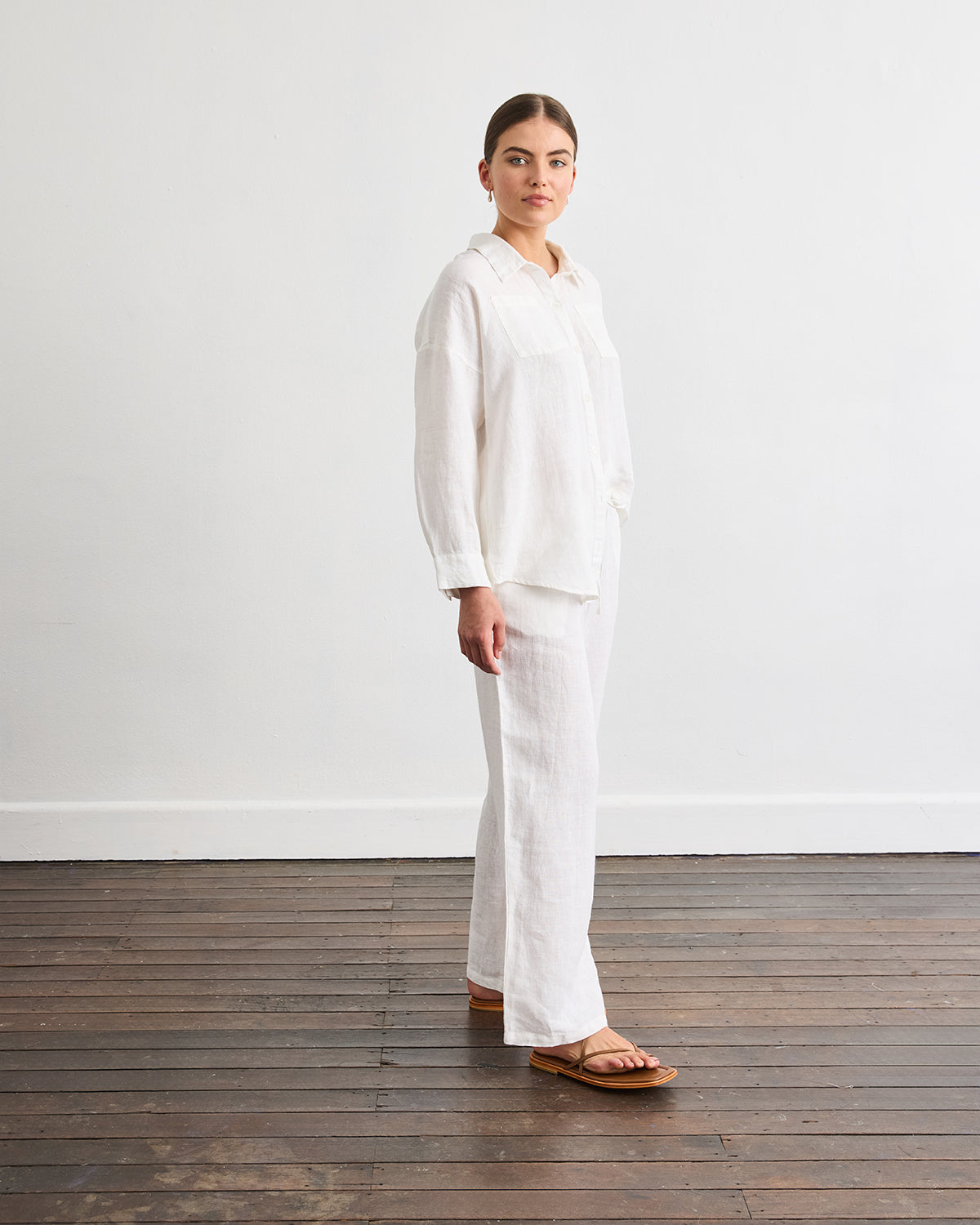 Stylish White Lounge Long Sleeve Shirt for Women - Comfortable Casual Wear for Home, Office & Outings