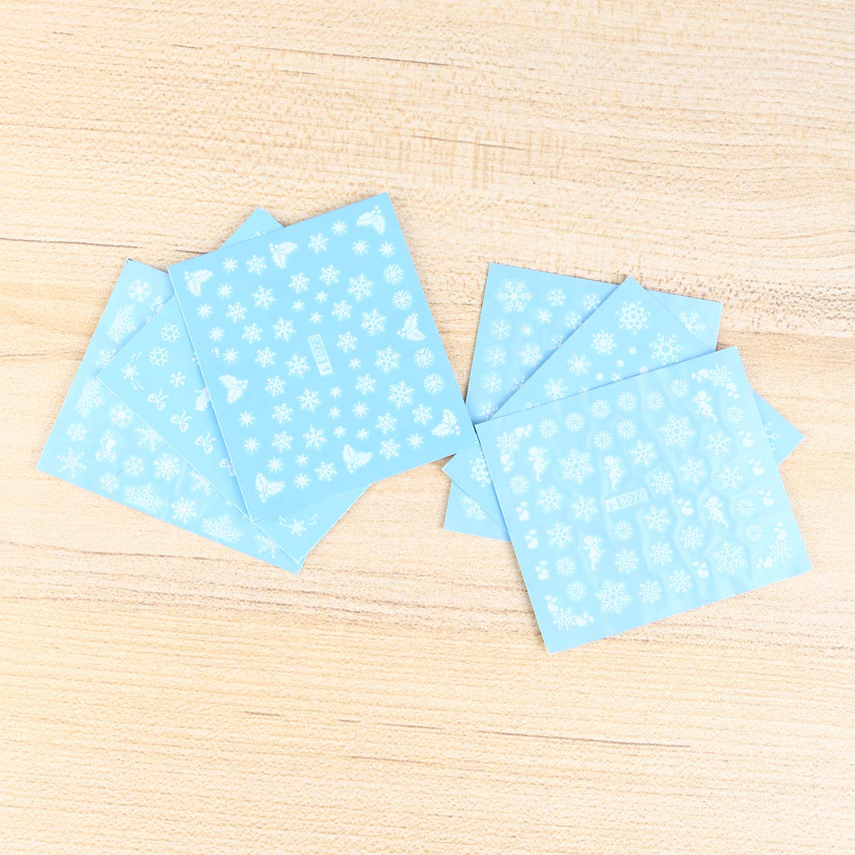 30pcs Winter Gel Nail Stickers - Self-Adhesive Nail Decals for Women & Kids, Christmas Holiday Manicure Decorations, DIY Nail Art Designs for Parties, Gifts & Festive Celebrations