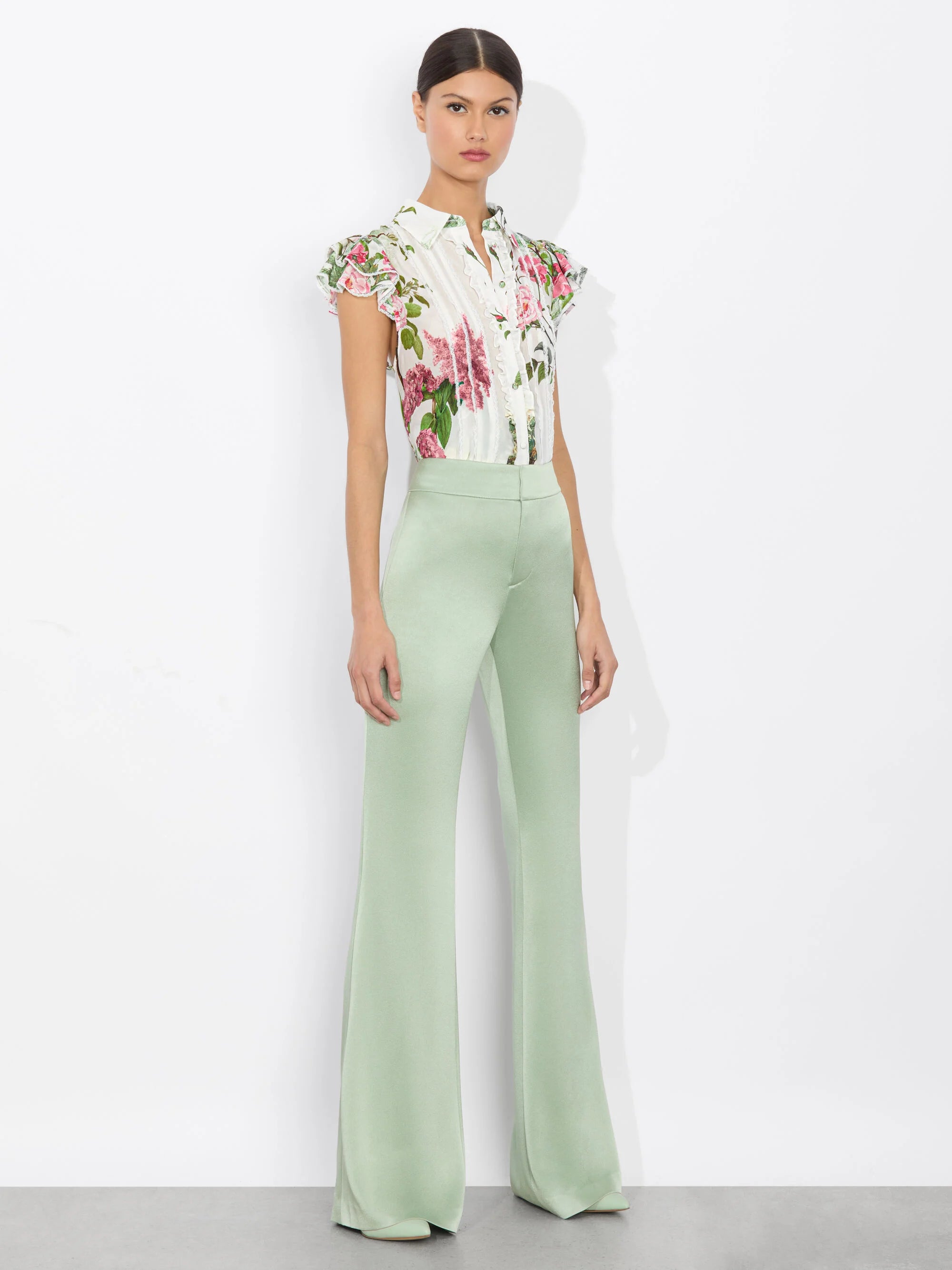 Alice & Olivia Minda Blouse - Women's Floral Print Silk Blouse for Work & Party | Elegant Office Wear & Evening Outfits