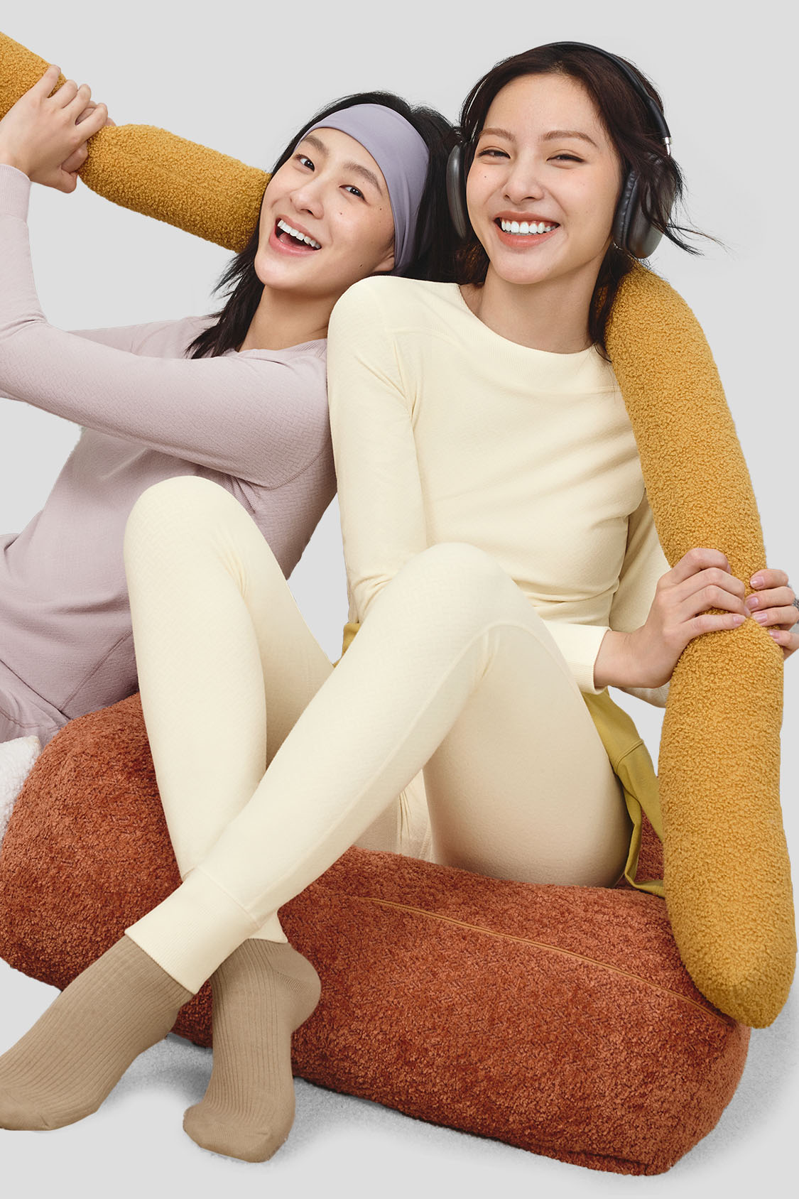 DualSoft Women's Reversible Fleece Jacket & Pants Set - Cozy Winter Loungewear for Home, Travel & Outdoor Activities