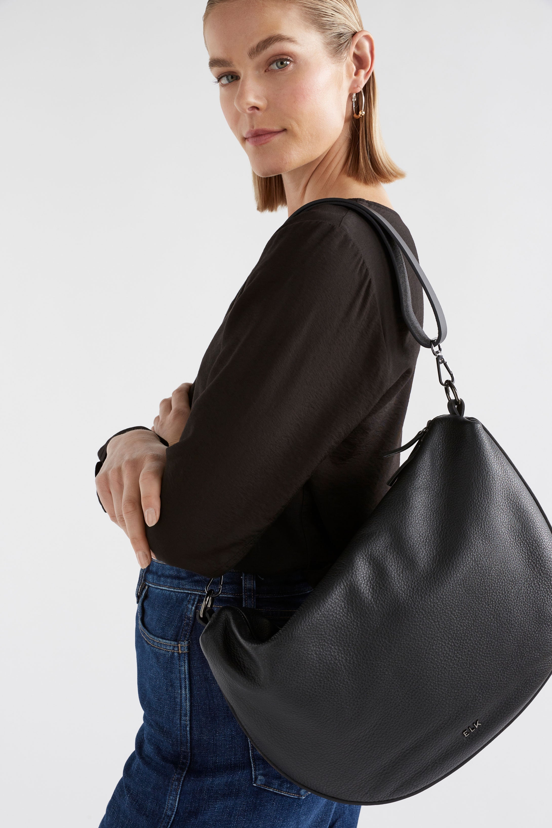 Stylish Ilin Crossbody Bag for Women - Fashionable & Lightweight Shoulder Purse - Perfect for Daily Use, Travel, and Shopping
