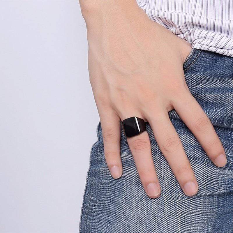 Men's Black Engraved Signet Rings - Personalized Stainless Steel Jewelry for Gifts, Weddings & Formal Occasions