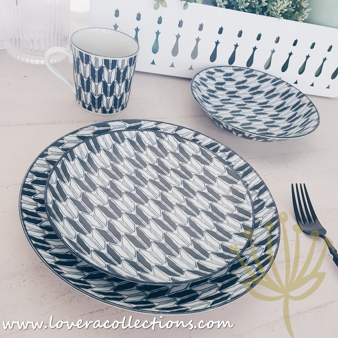 Awasaka Black & White Modern ARROWS Dinnerware Set - 16-Piece Porcelain Plates, Bowls & Mugs - Elegant Tableware for Dinner Parties, Restaurants & Home Decor (60% Off Limited Time Sale)