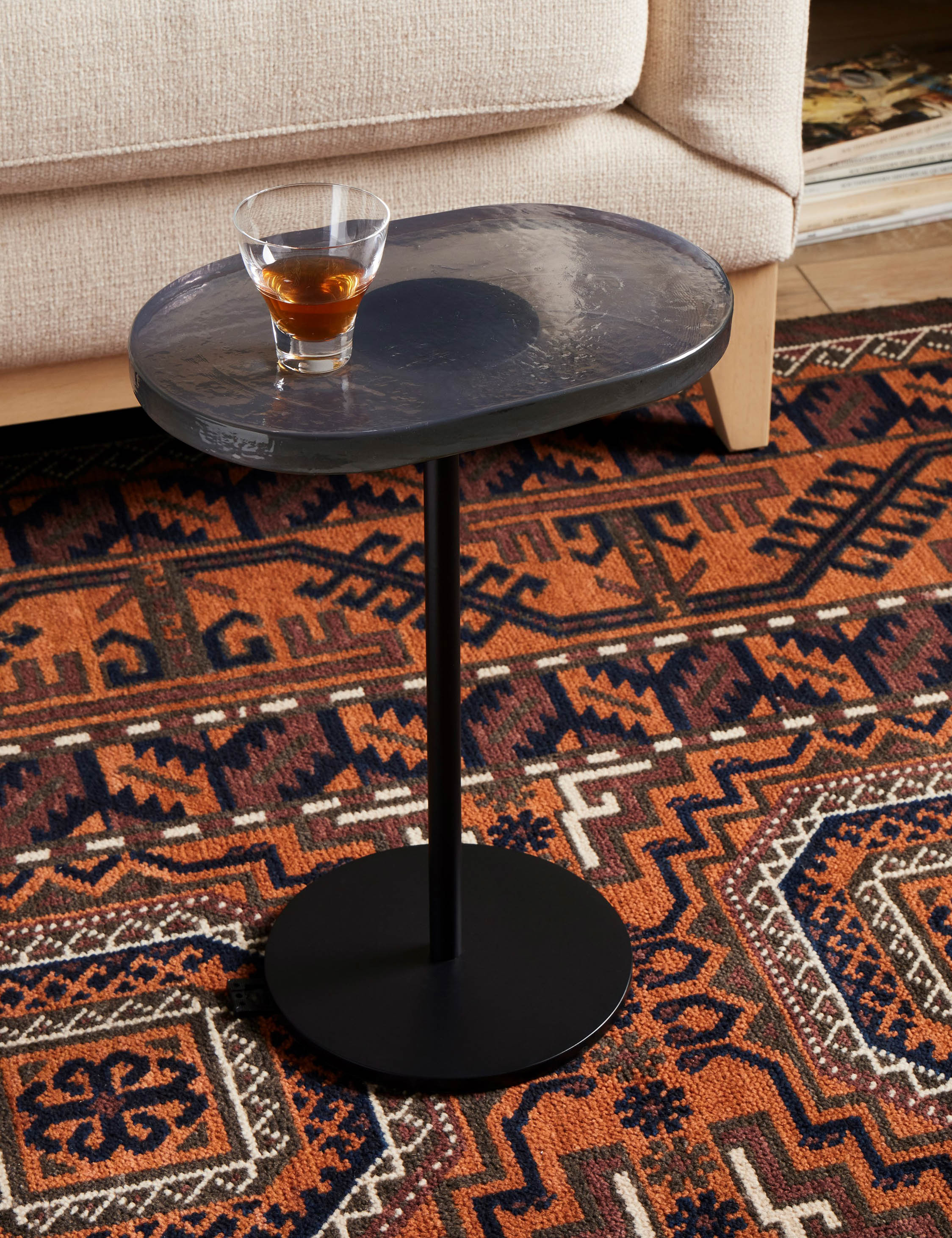 Ario Side Table - Modern Nightstand with Storage Shelf, Small End Table for Living Room, Bedroom, Office - Perfect for Holding Lamps, Books & Decor
