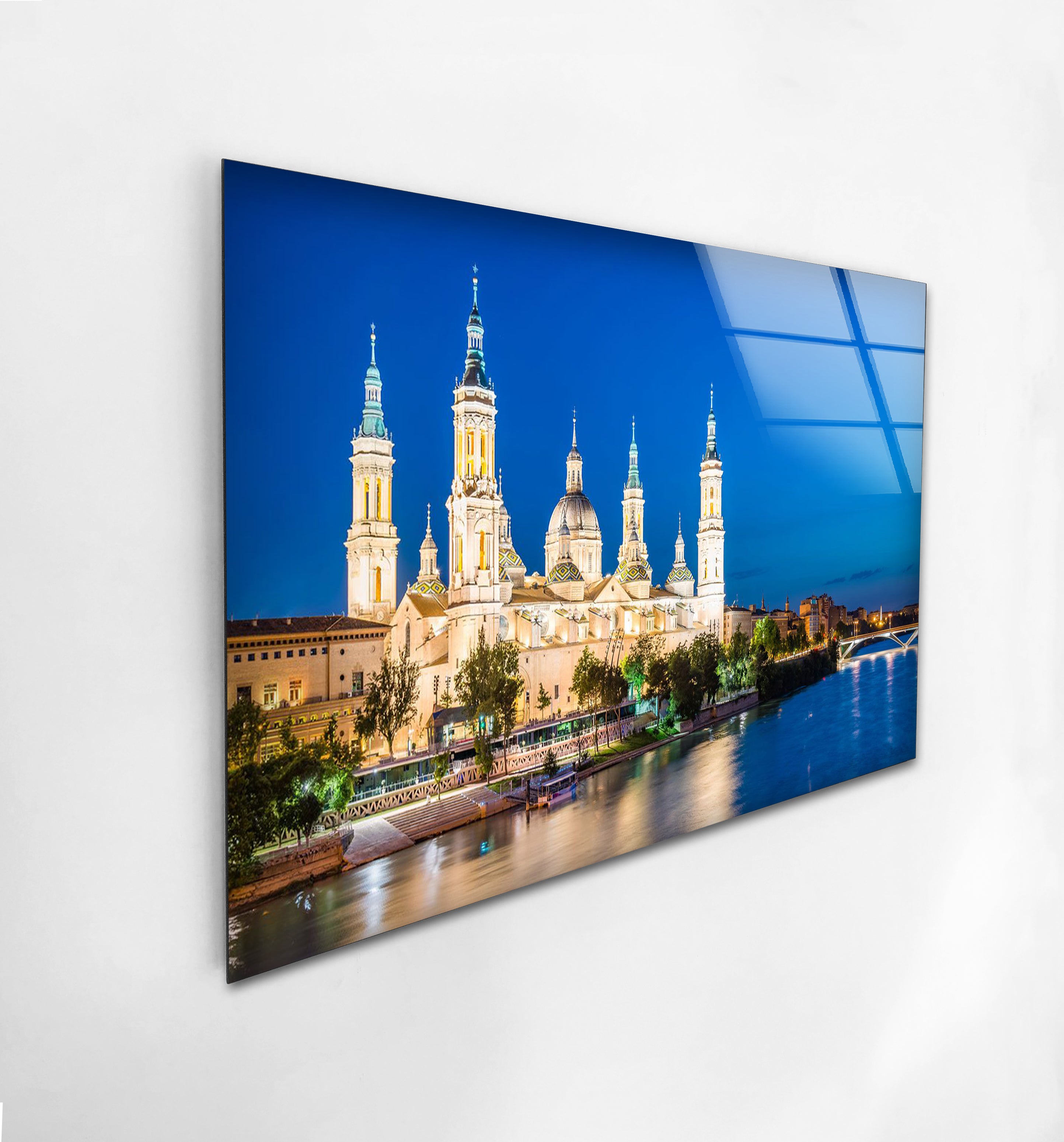 Basilica del Pilar Glass Wall Art - Stunning Night View of Zaragoza's Iconic Landmark | Religious Home Decor & Spanish Souvenir Gift for Travel Lovers