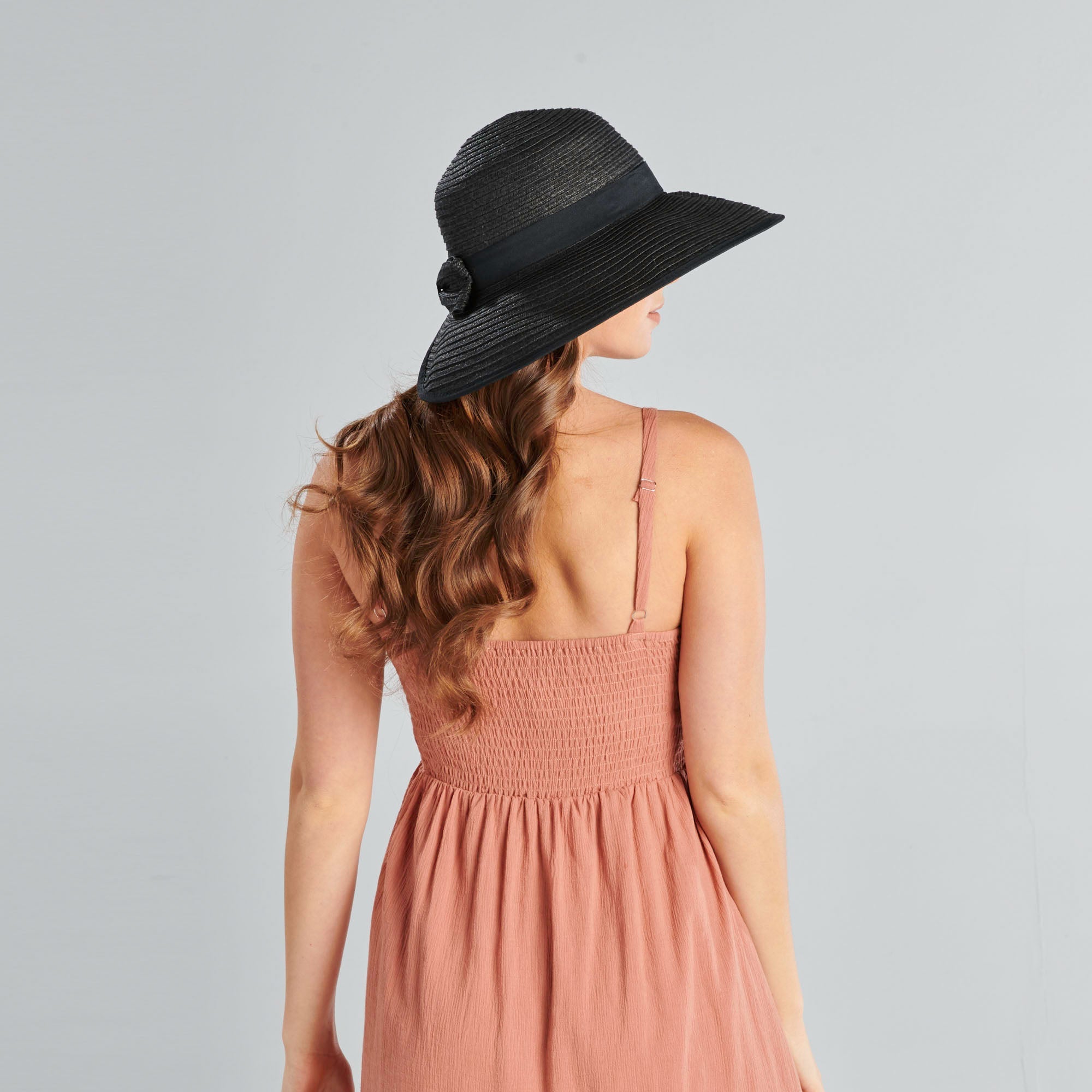 Women's Contrasting Edged Sun Brim Hat with Back Bow - Stylish UV Protection Wide Brim Beach Hat for Summer Outdoor Activities, Travel & Gardening