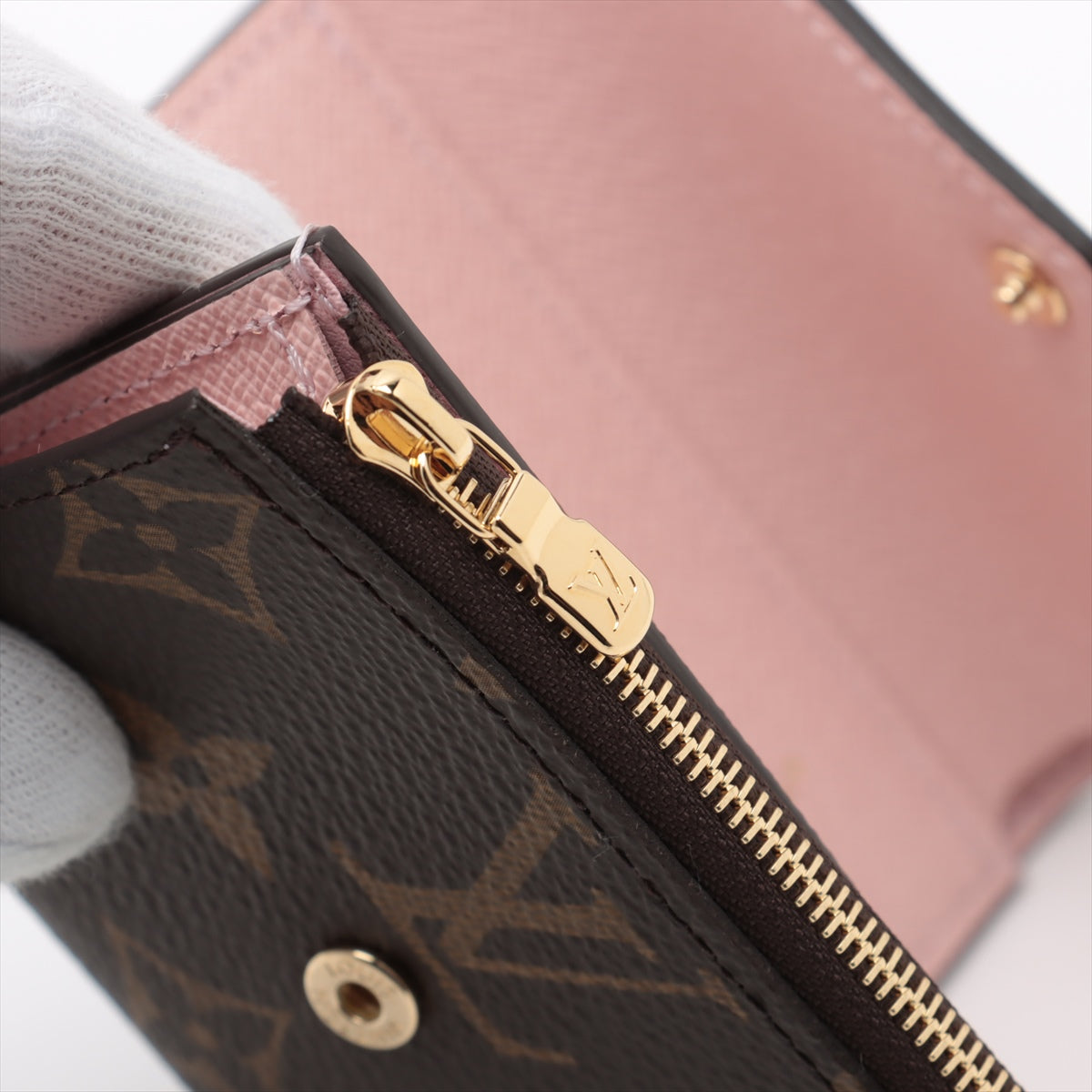 Louis Vuitton Monogram Zoe Wallet Rose Ballerine - Slim Women's Wallet with Card Slots & Zip Pocket | Perfect for Everyday Use, Travel & Gift Giving