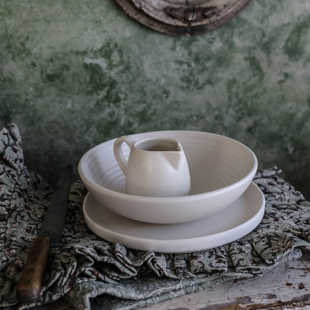 Elegant Ceramic Serving Platter for Appetizers, Desserts & Entertaining | Durable & Stylish Dinnerware for Parties, Holidays & Home Decor