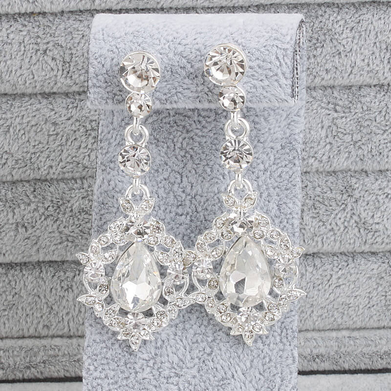 Elegant Rhinestone Wedding Earrings for Bride - Perfect for Bridal Party, Prom & Special Occasions