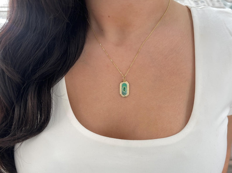 3.98tcw Natural Emerald Diamond Malachite Oval Pendant Necklace 14K Gold - Elegant Jewelry for Women, Perfect Gift for Anniversary, Birthday & Special Occasions