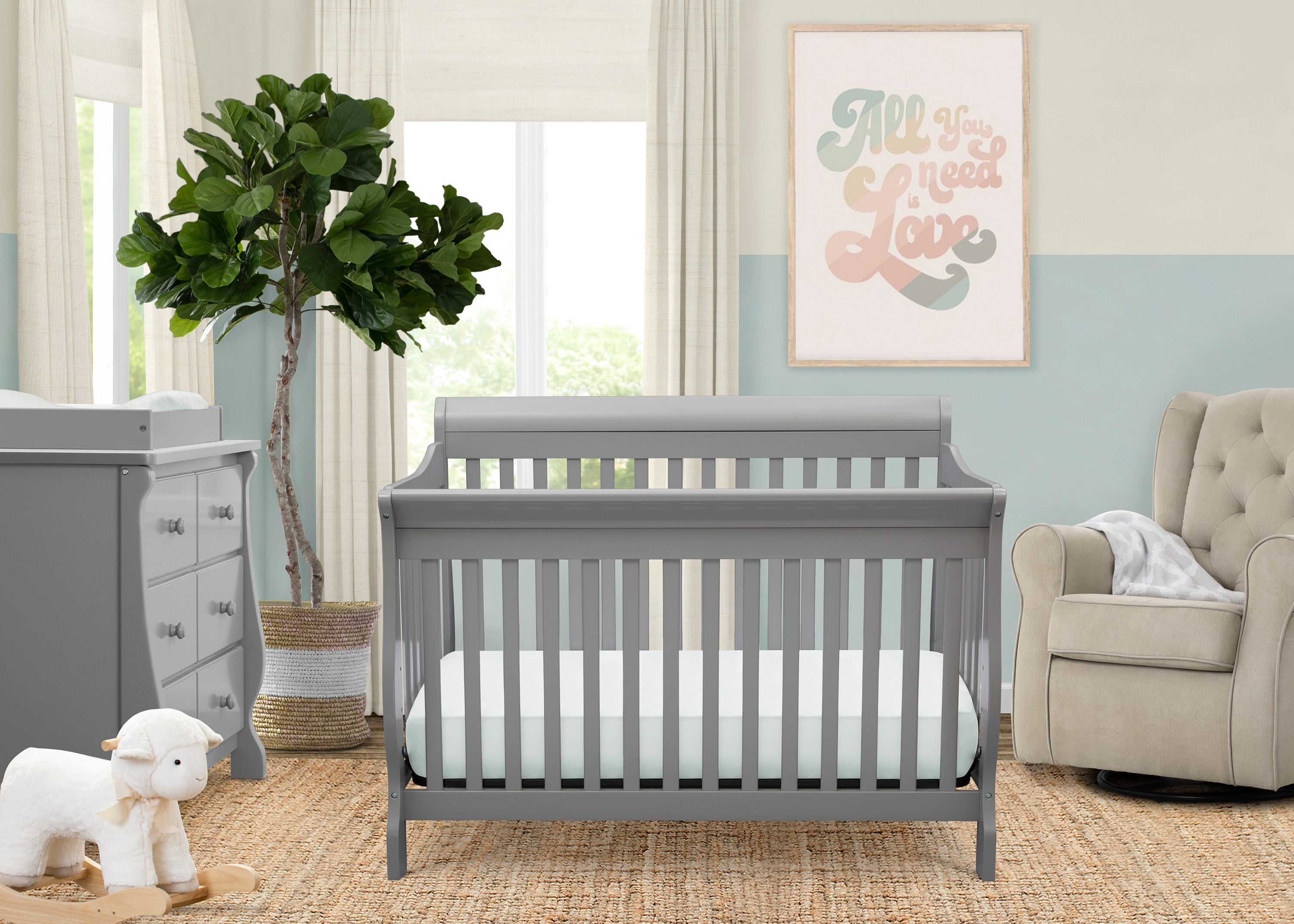 4-in-1 Convertible Baby Crib with Toddler Bed & Daybed - Safe & Stylish Nursery Furniture for Boys & Girls - Perfect for Newborns, Infants & Growing Toddlers