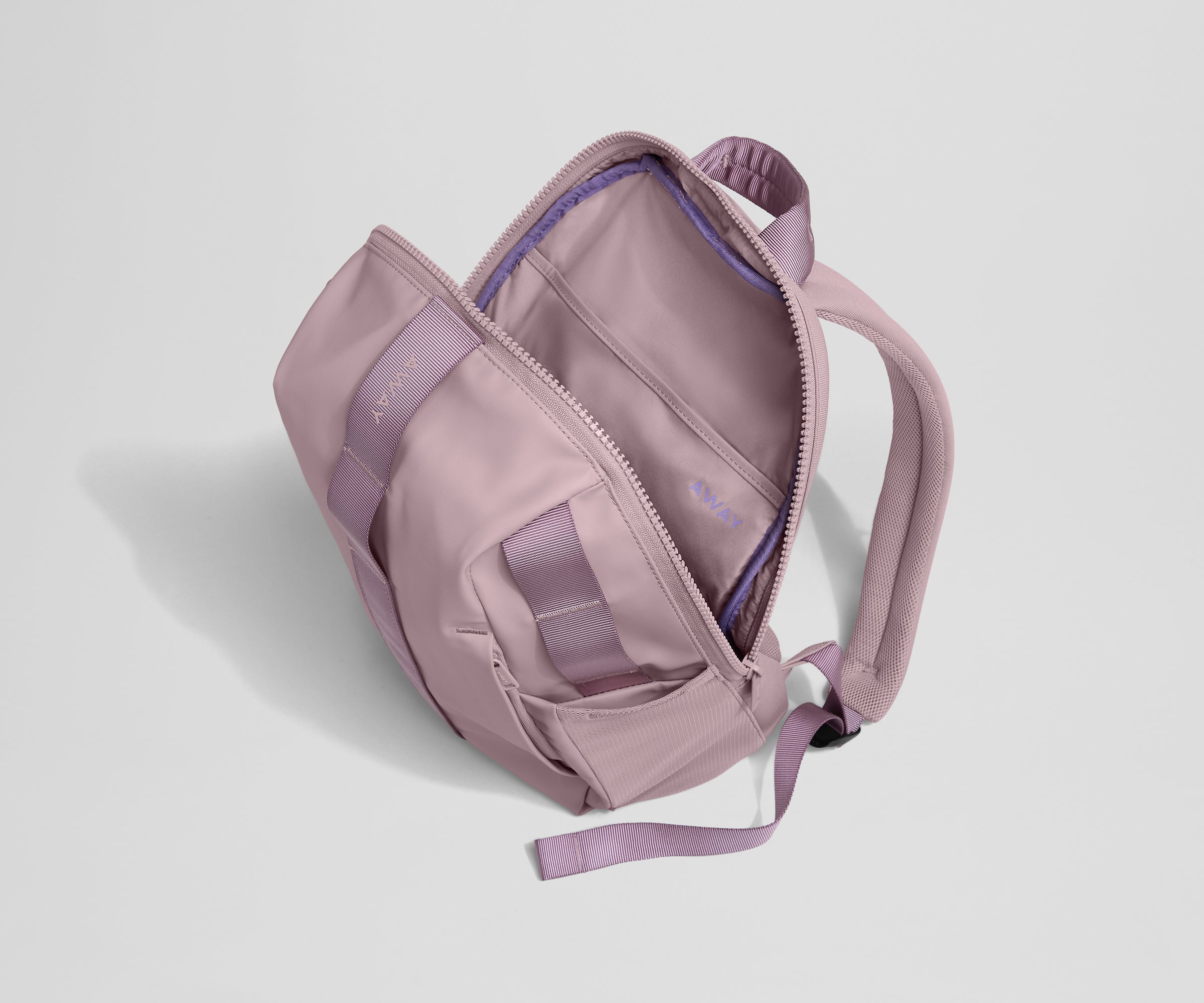 20L Active Daypack in Meadow Mauve - Lightweight Hiking Backpack for Women & Men, Perfect for Outdoor Adventures, Travel & Daily Commute